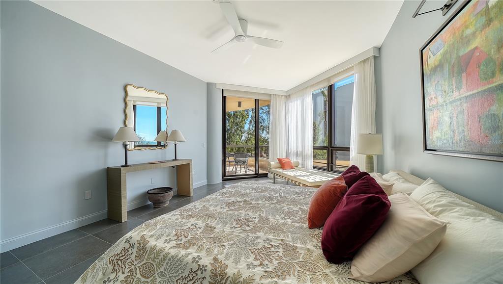 Longboat Key, Florida, 34228, United States, 3 Bedrooms Bedrooms, ,3 BathroomsBathrooms,Residential,For Sale,1989594