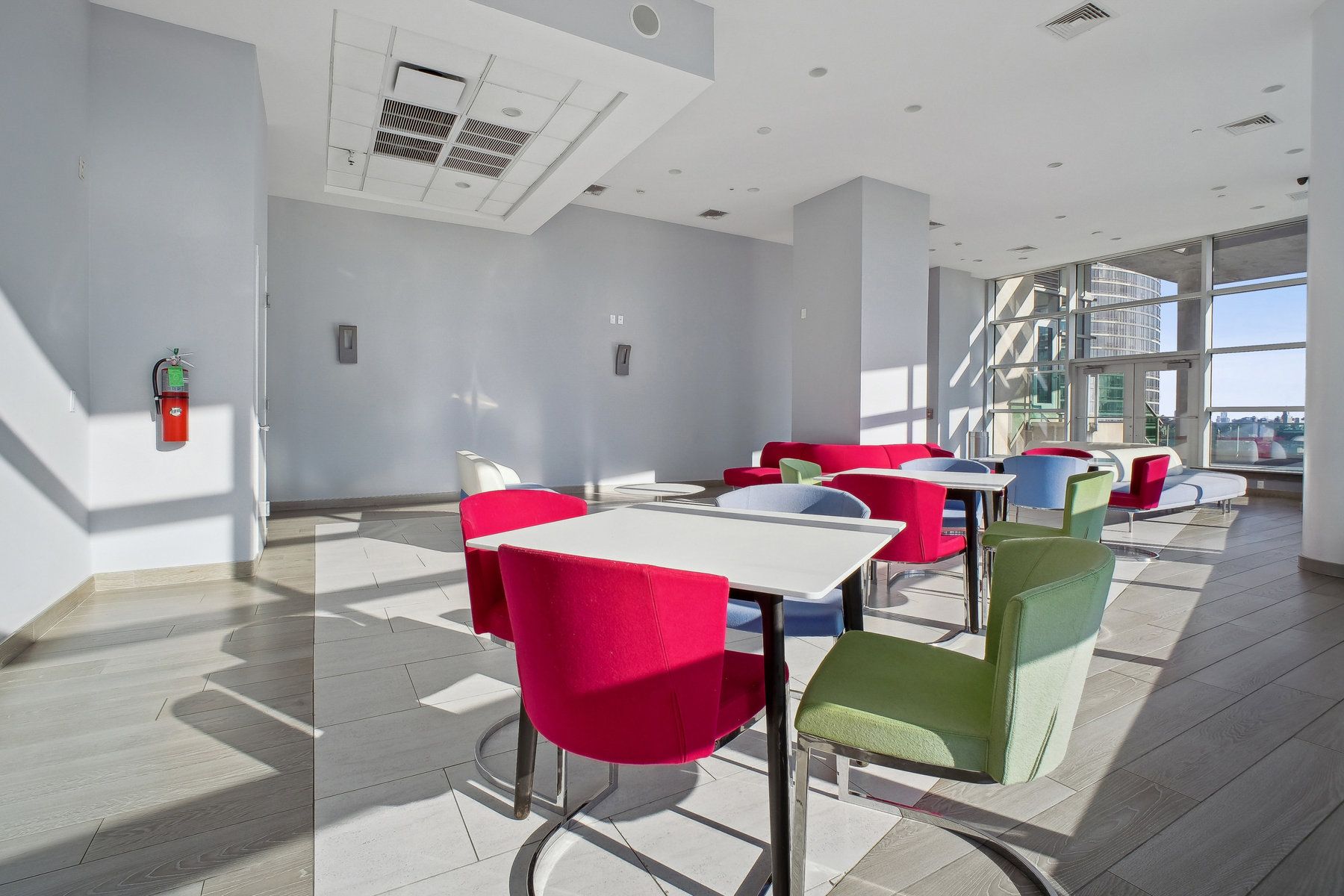  1 Shore Lane  #911, Jersey City, NJ 07302 - 物件實景