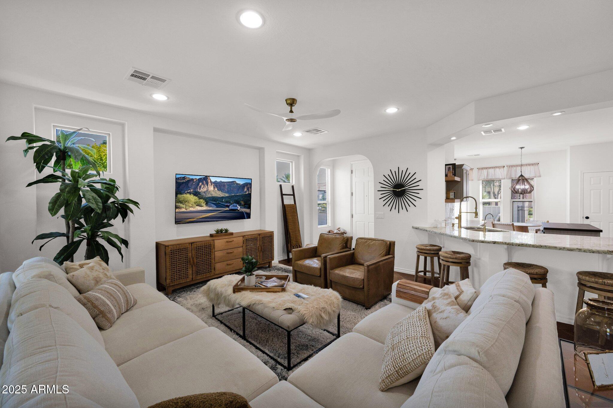 Queen Creek, Arizona, 85140, United States, 2 Bedrooms Bedrooms, ,Residential,For Sale,1821338