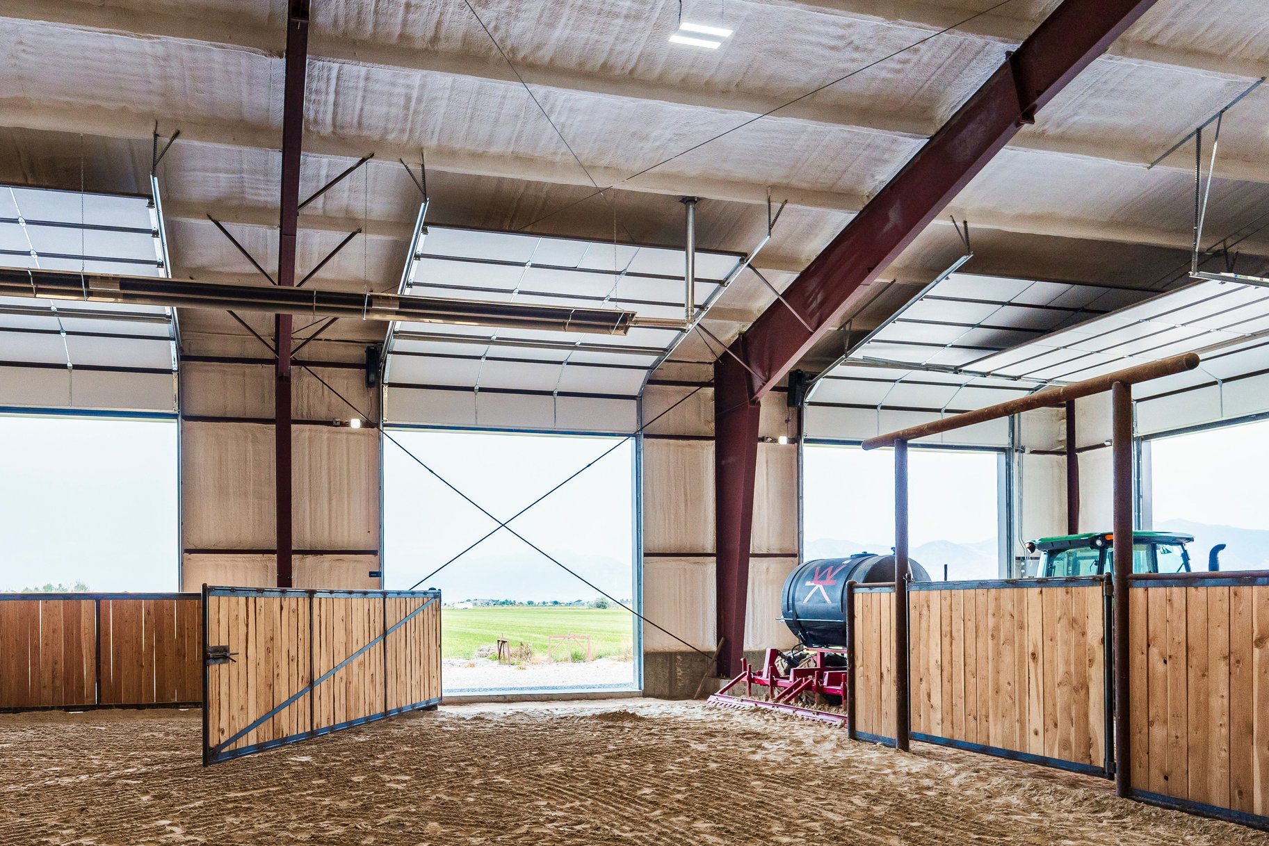  Refined Farmhouse Living with Professional Horse Facilities - 物件實景