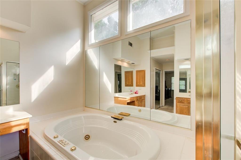 Snellville, Georgia, 30078, United States, 4 Bedrooms Bedrooms, ,3 BathroomsBathrooms,Residential,For Sale,1838061