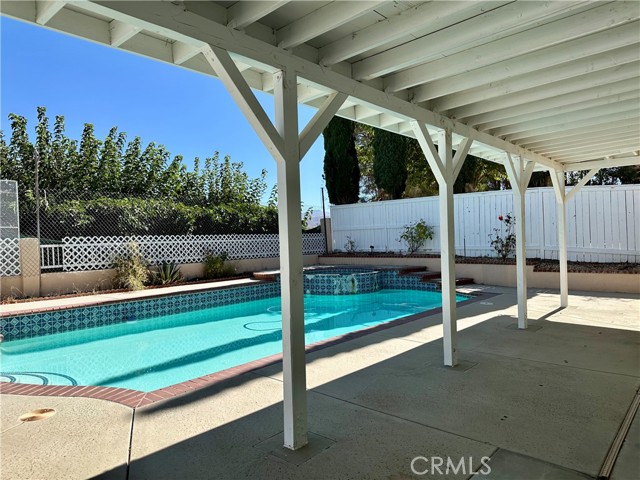 Palmdale, California, 93550, United States, 3 Bedrooms Bedrooms, ,3 BathroomsBathrooms,Residential,For Sale,1979836