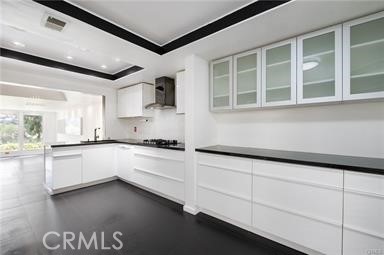 Mission Viejo, California, 92692, United States, 2 Bedrooms Bedrooms, ,2 BathroomsBathrooms,Residential,For Sale,1976142