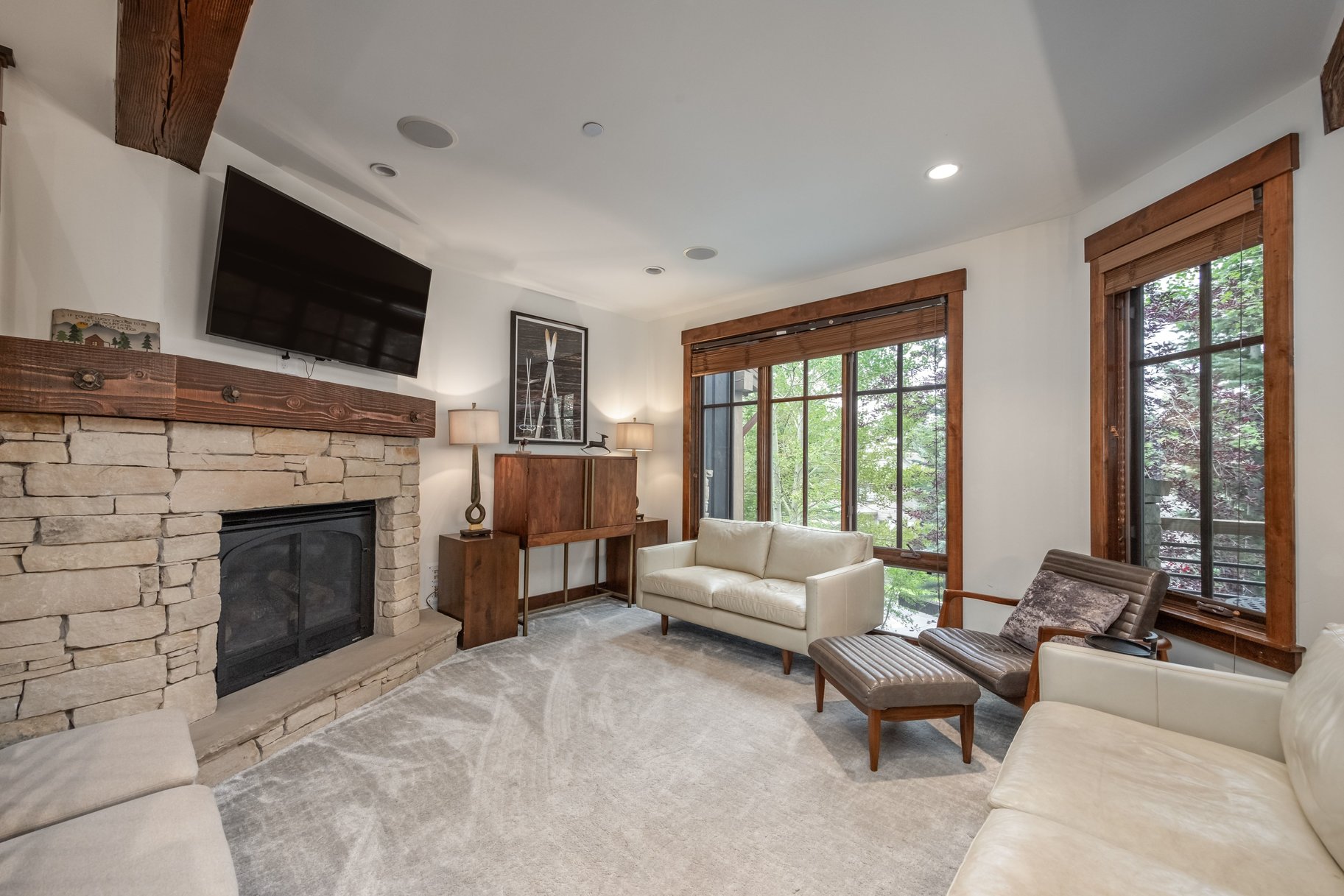  Silver Star 2 BR Ski-in/Ski-out Condo  Step into Your Mountain Dream Lifestyle - 物件實景