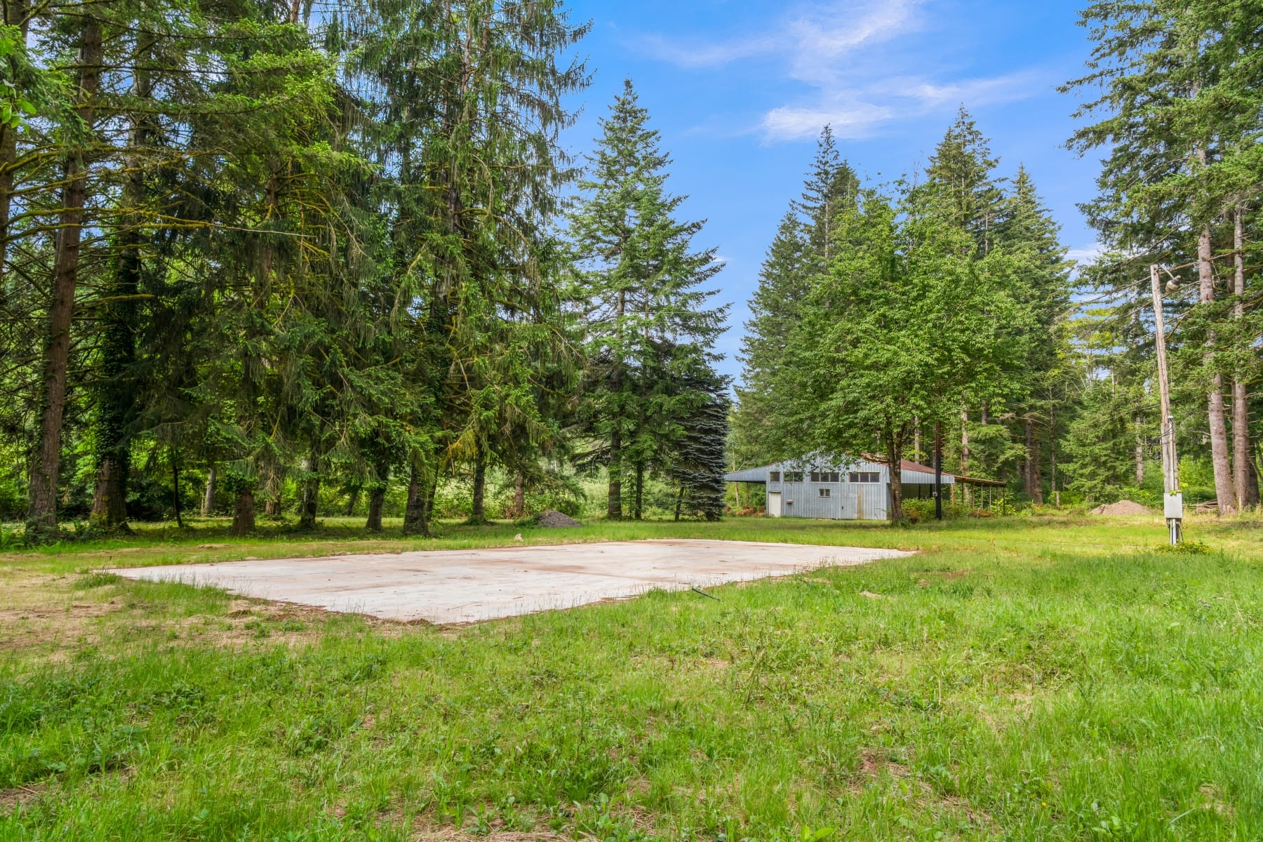  3832 NE CAVITT RD Camas, WA 98607 - 物件實景
