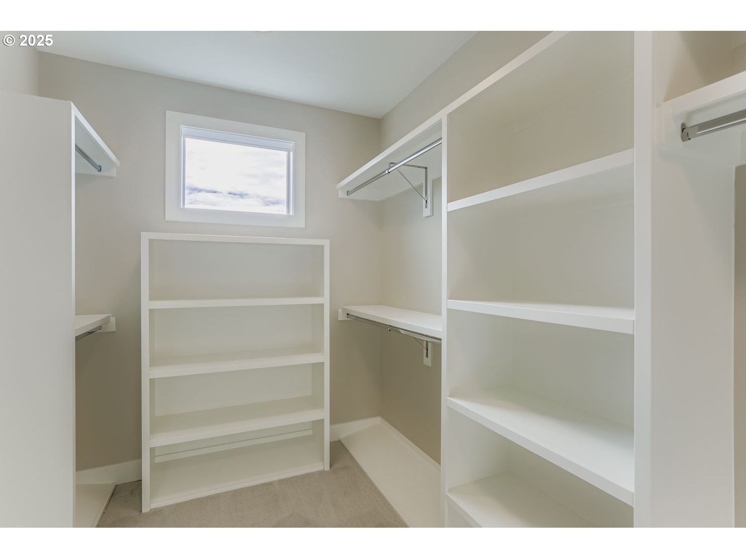 Portland, Oregon, 97229, United States, 4 Bedrooms Bedrooms, ,3 BathroomsBathrooms,Residential,For Sale,2000132