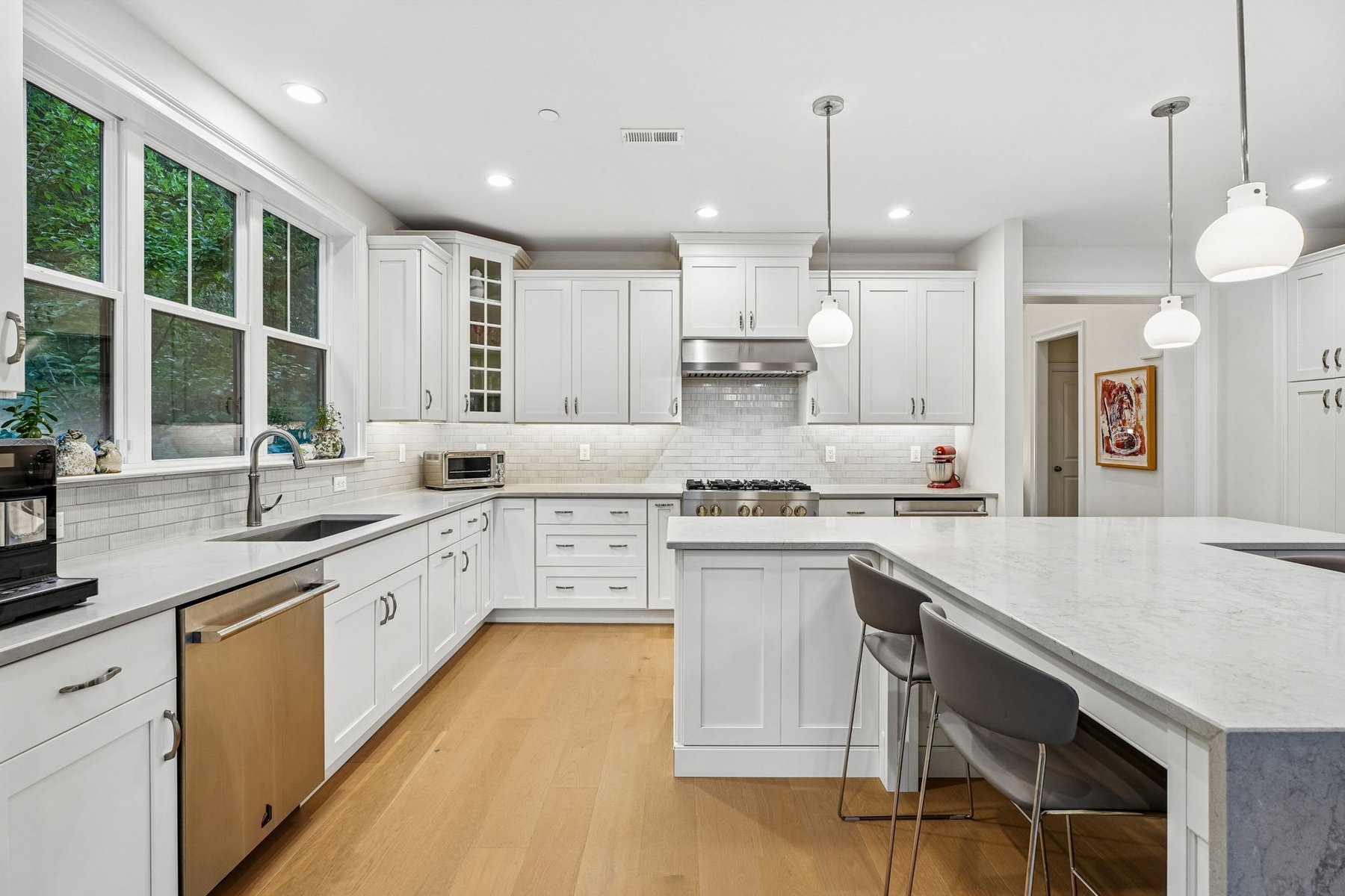  Luxury Privacy and Effortless Living in this ?Warren Villas? End Unit Townhome - 物件實景