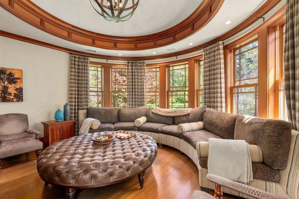 Weston, Massachusetts, 02493, United States, 6 Bedrooms Bedrooms, ,11 BathroomsBathrooms,Residential,For Sale,1938704