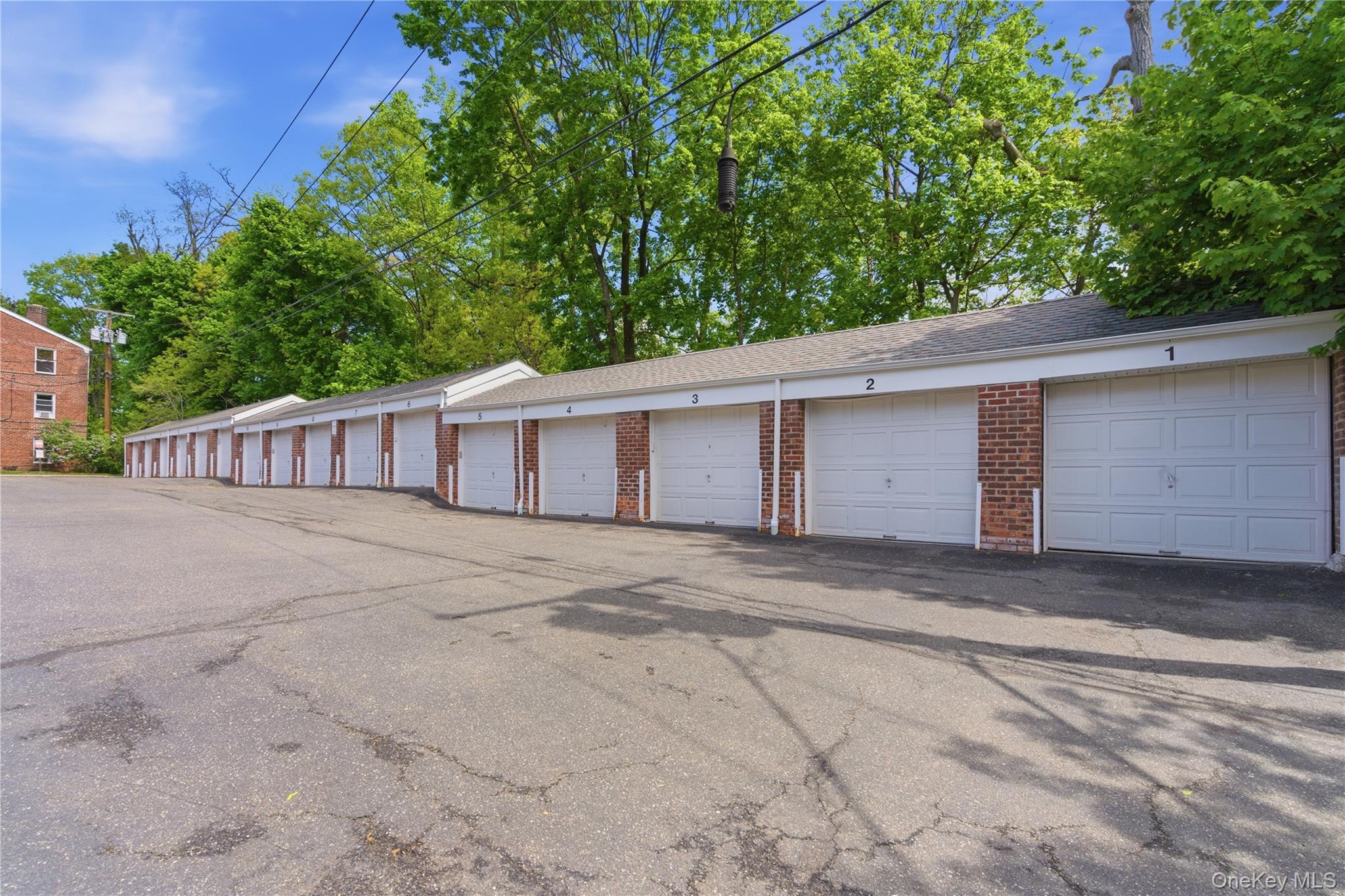  83 Edwards Street, Roslyn Heights, NY, 11577 - 物件實景
