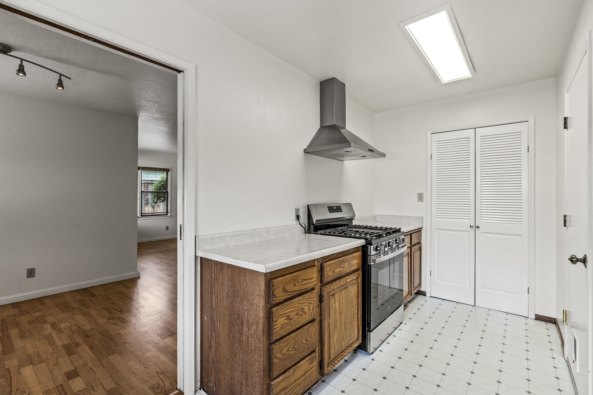  20 Linnell Ave - 物件實景