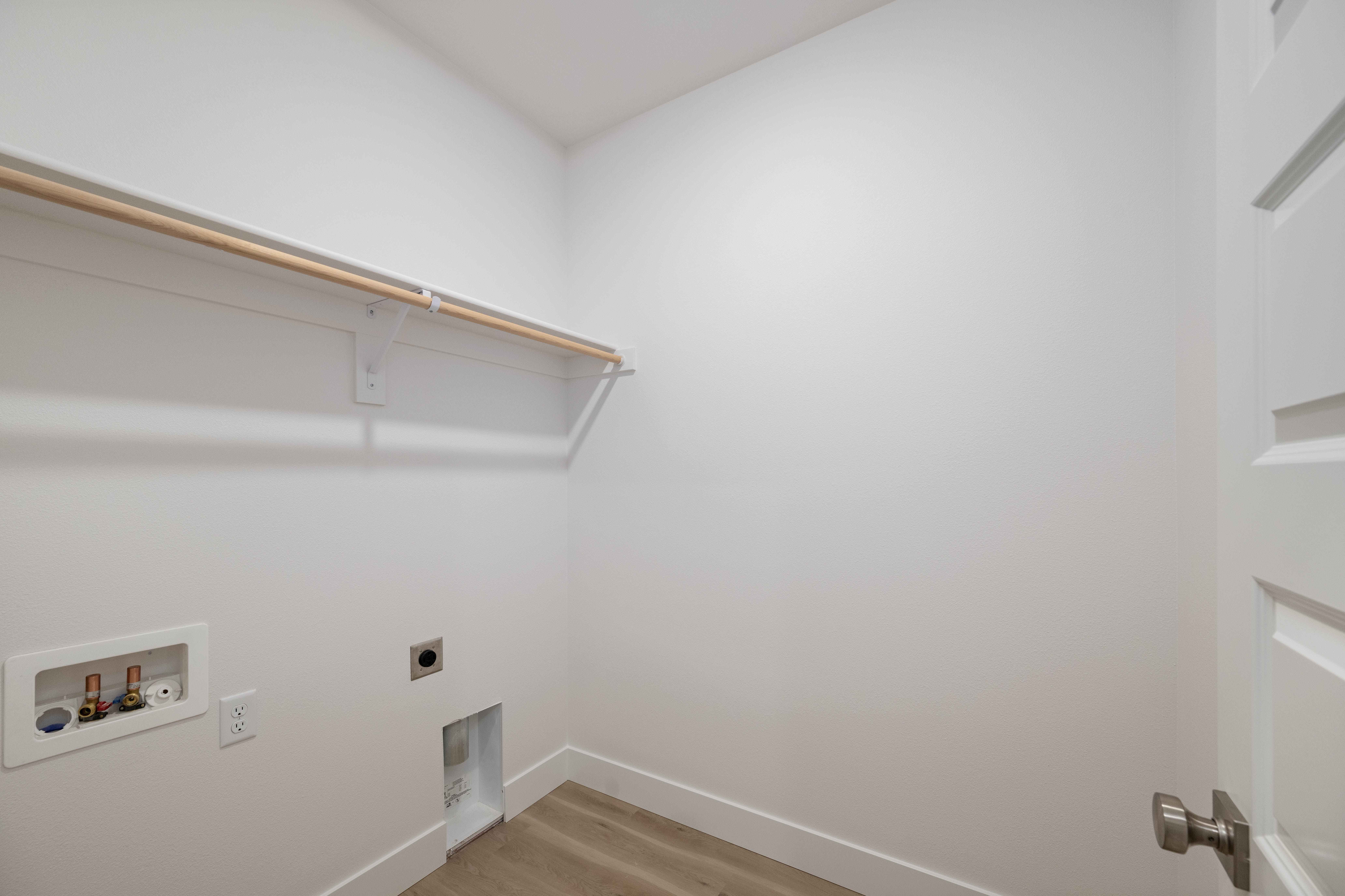  The Cedar II by Peake Homes- Lot 7 - 物件實景