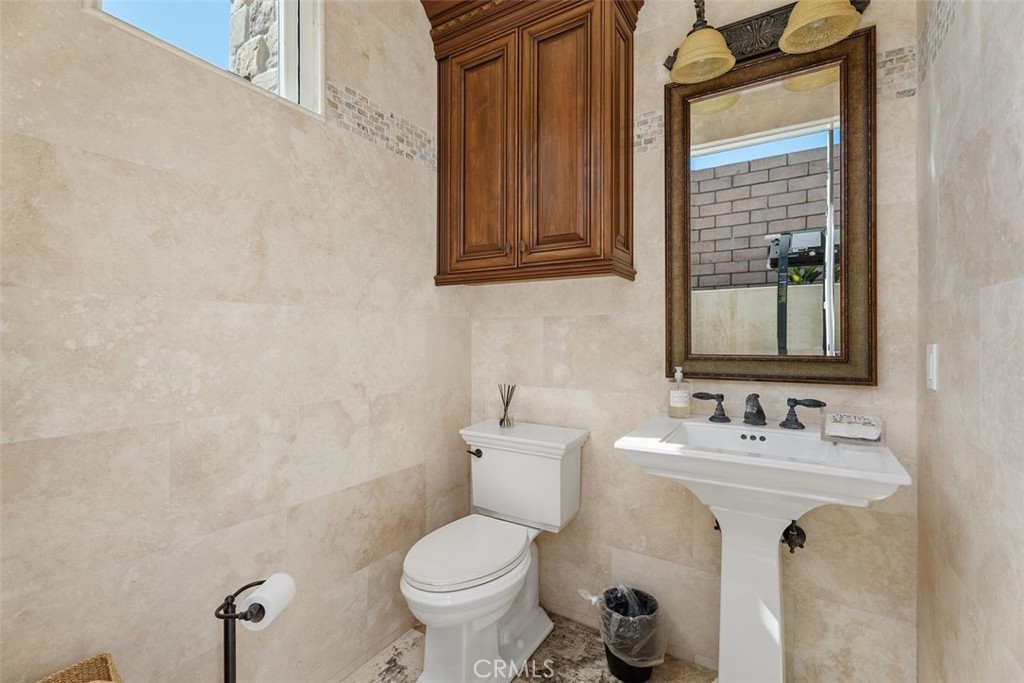 Dana Point, California, 92629, United States, 5 Bedrooms Bedrooms, ,10 BathroomsBathrooms,Residential,For Sale,1838337