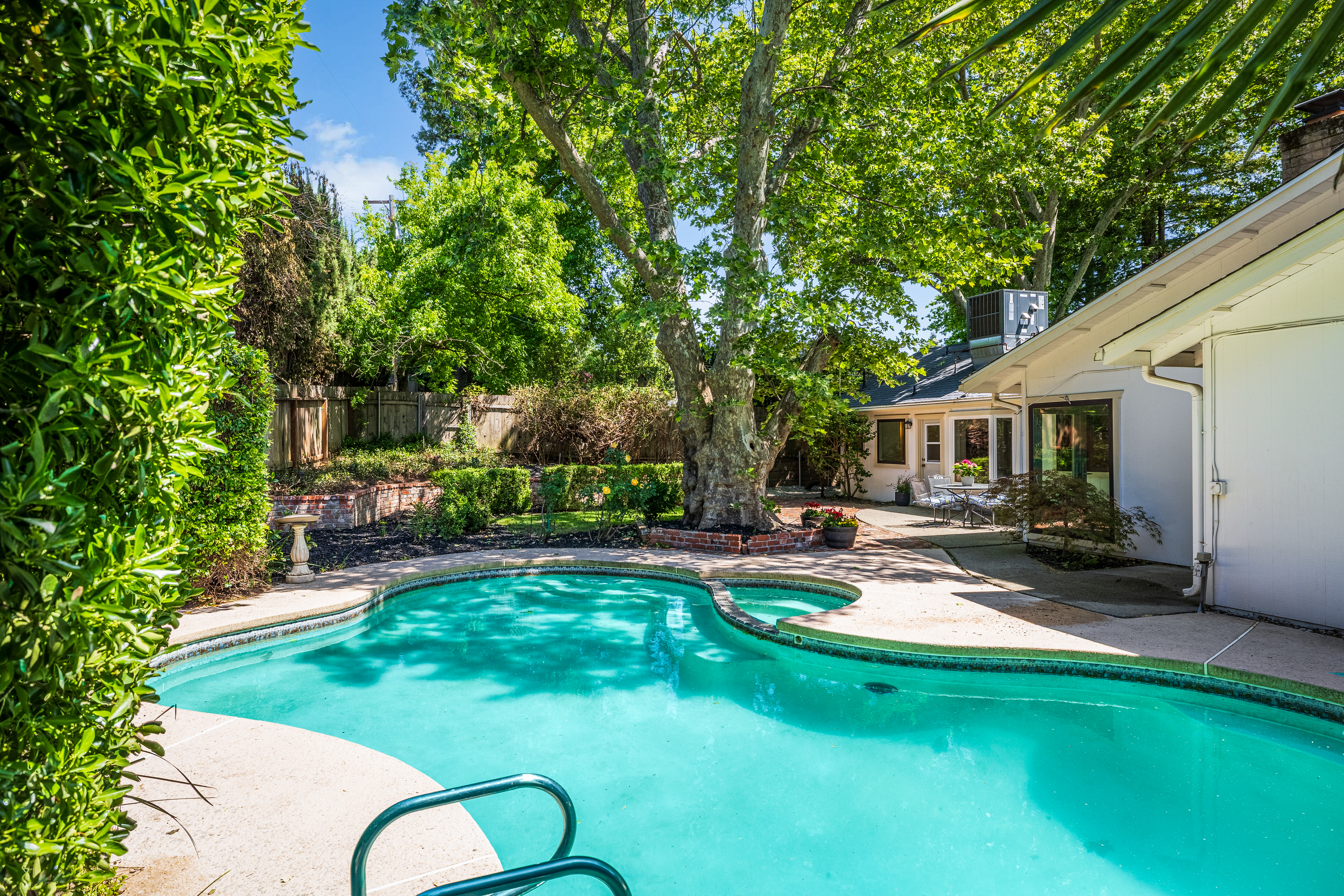  8535 Winding Way, Fair Oaks, CA 95628 - 物件實景