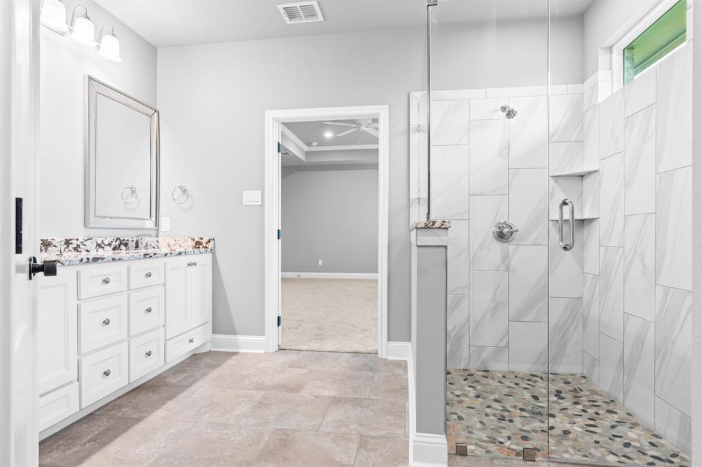 Robinson, Texas, 76706, United States, 4 Bedrooms Bedrooms, ,3 BathroomsBathrooms,Residential,For Sale,1805601