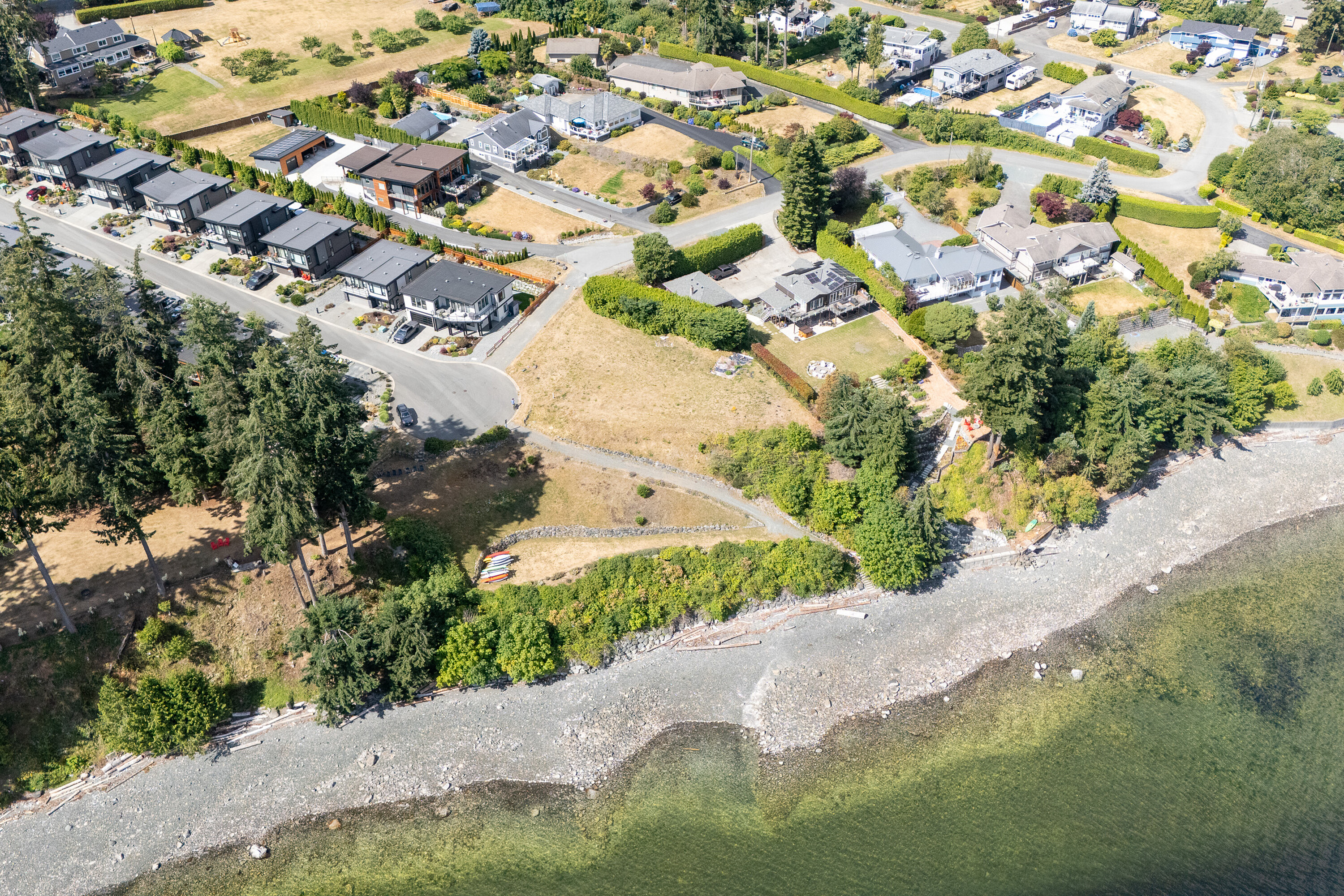  Oceanfront Lot in Saltair - 物件實景