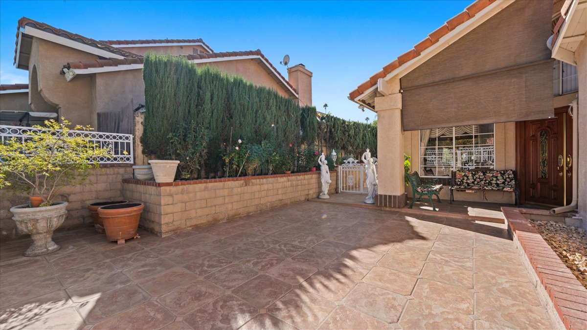 Corona, California, 92881, United States, 5 Bedrooms Bedrooms, ,3 BathroomsBathrooms,Residential,For Sale,1983465