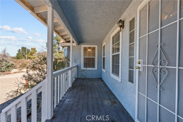 Lake Hughes, California, 93532, United States, 3 Bedrooms Bedrooms, ,2 BathroomsBathrooms,Residential,For Sale,2005149