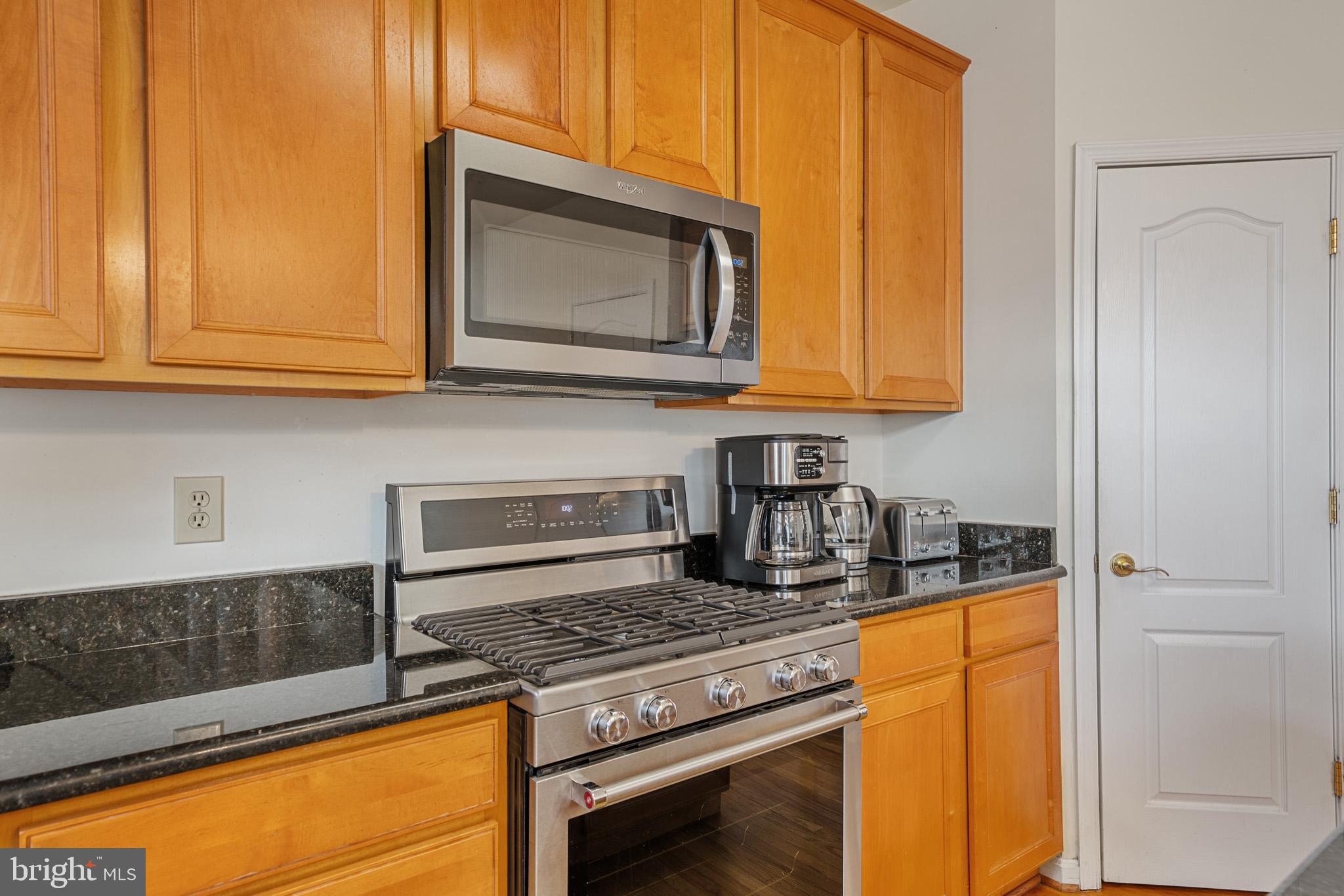 Clinton, Maryland, 20735, United States, 5 Bedrooms Bedrooms, ,4 BathroomsBathrooms,Residential,For Sale,2005620