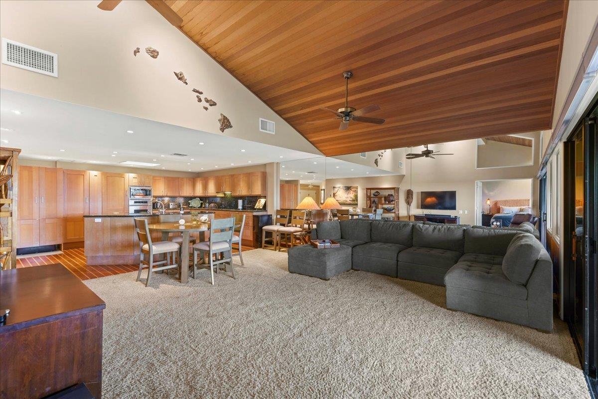 Lahaina, Hawaii, 96761, United States, 2 Bedrooms Bedrooms, ,2 BathroomsBathrooms,Residential,For Sale,2002280