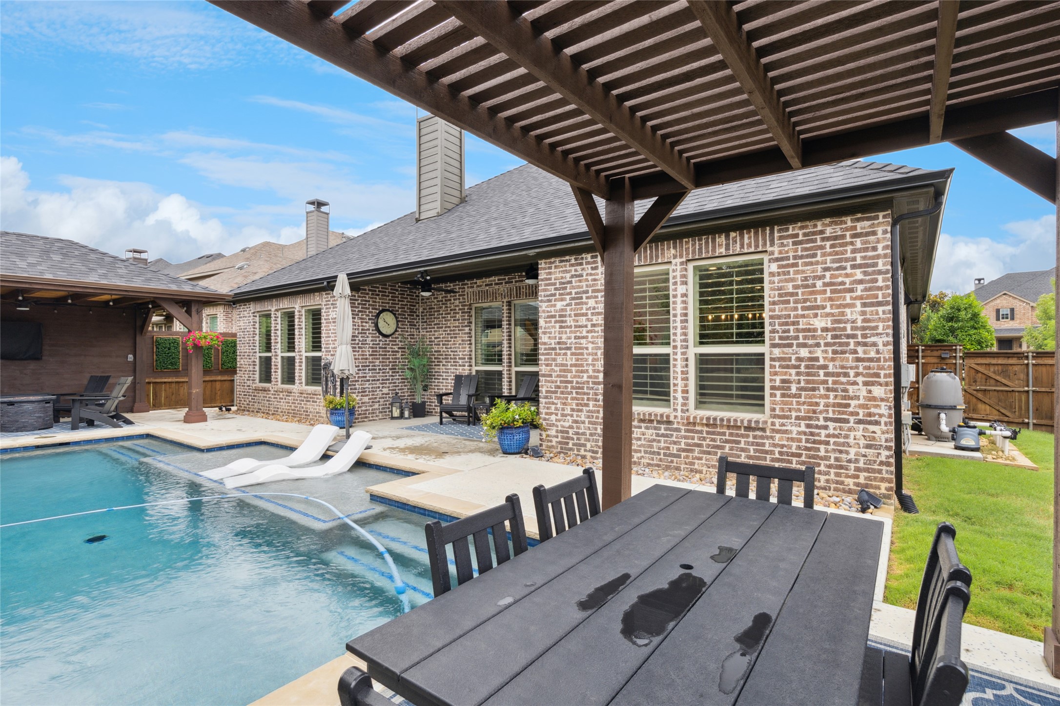 Roanoke, Texas, 76262, United States, 3 Bedrooms Bedrooms, ,3 BathroomsBathrooms,Residential,For Sale,1926228