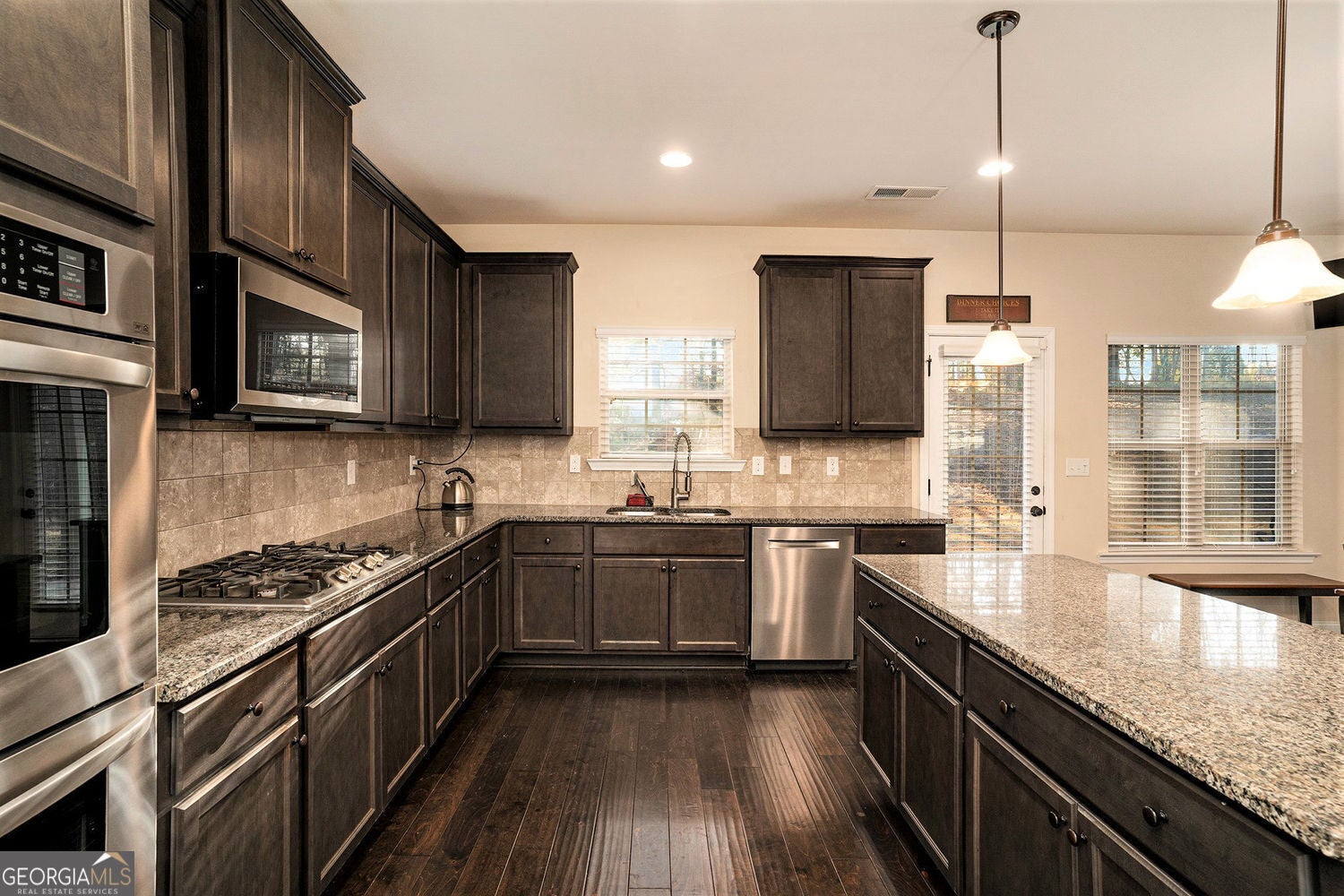 McDonough, Georgia, 30252, United States, 5 Bedrooms Bedrooms, ,4 BathroomsBathrooms,Residential,For Sale,1997864