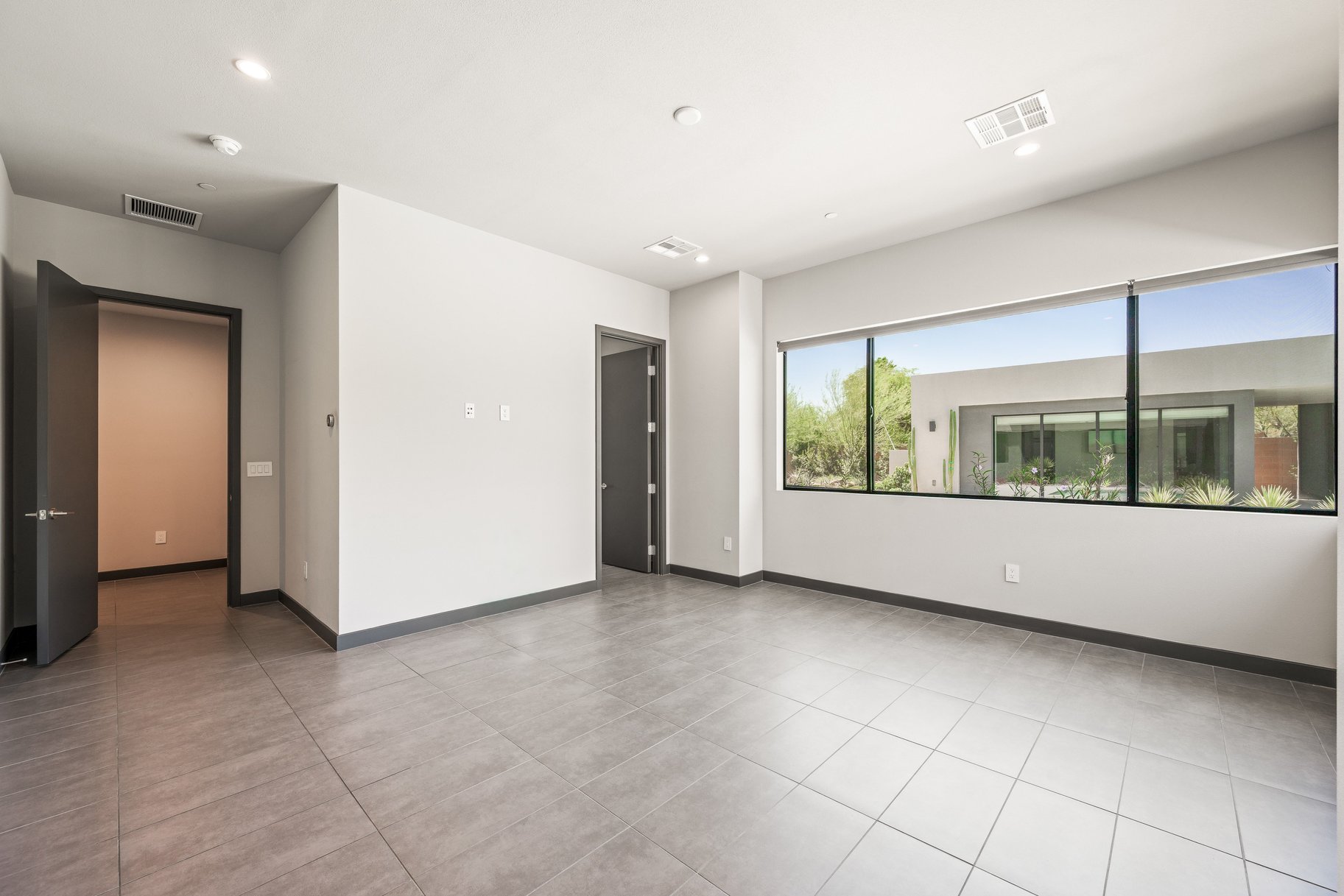  Private Contemporary Masterpiece in Las Vegas