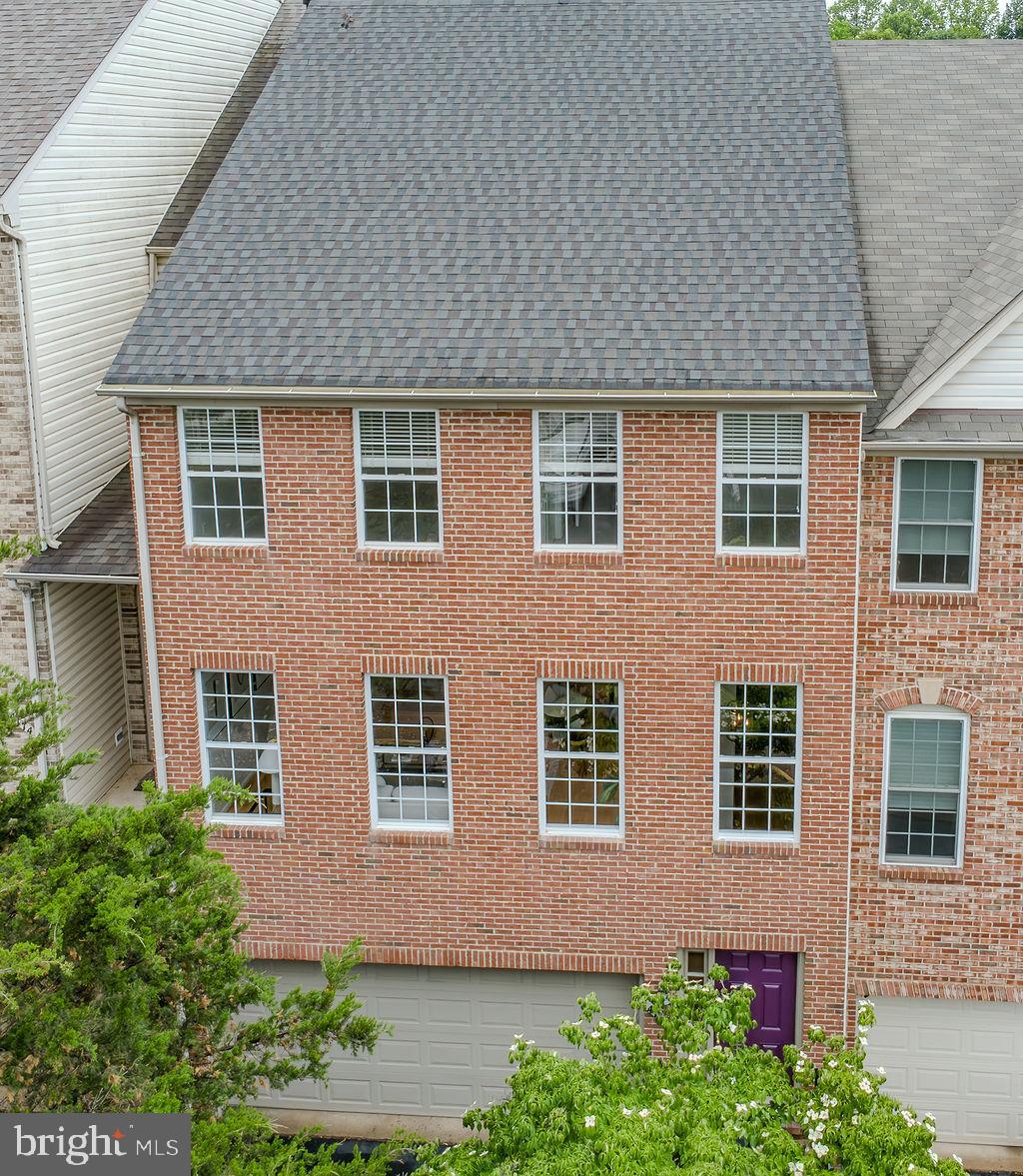 Fairfax, Virginia, 22033, United States, 3 Bedrooms Bedrooms, ,4 BathroomsBathrooms,Residential,For Sale,2048066