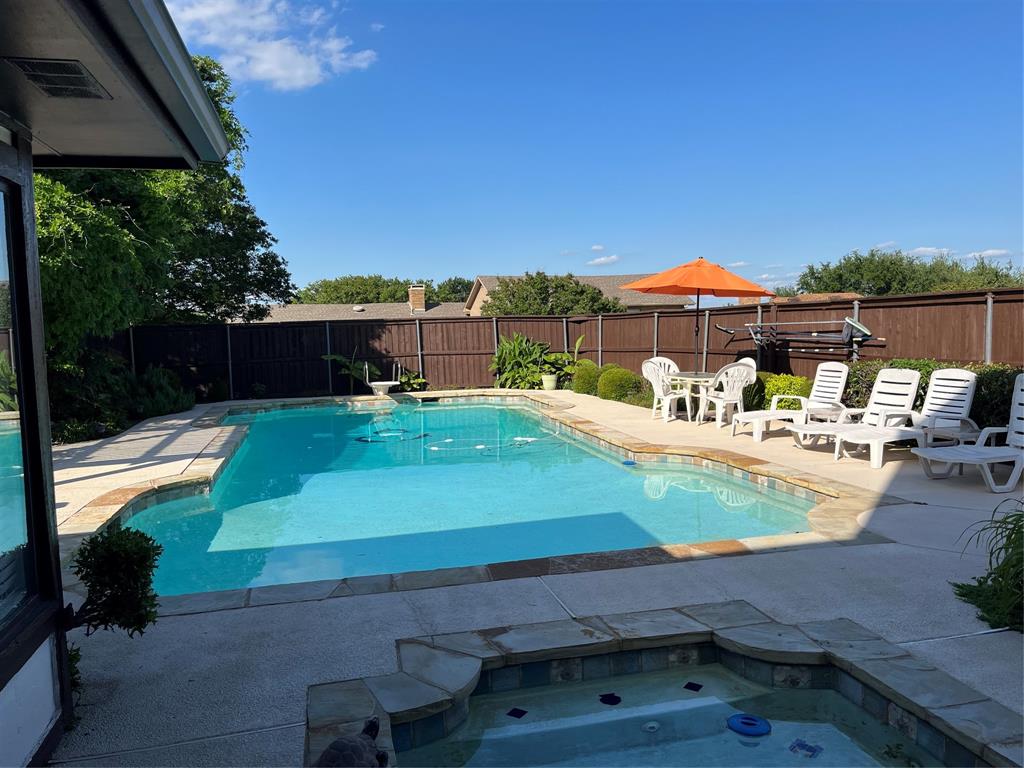 Garland, Texas, 75043, United States, 4 Bedrooms Bedrooms, ,3 BathroomsBathrooms,Residential,For Sale,1818340