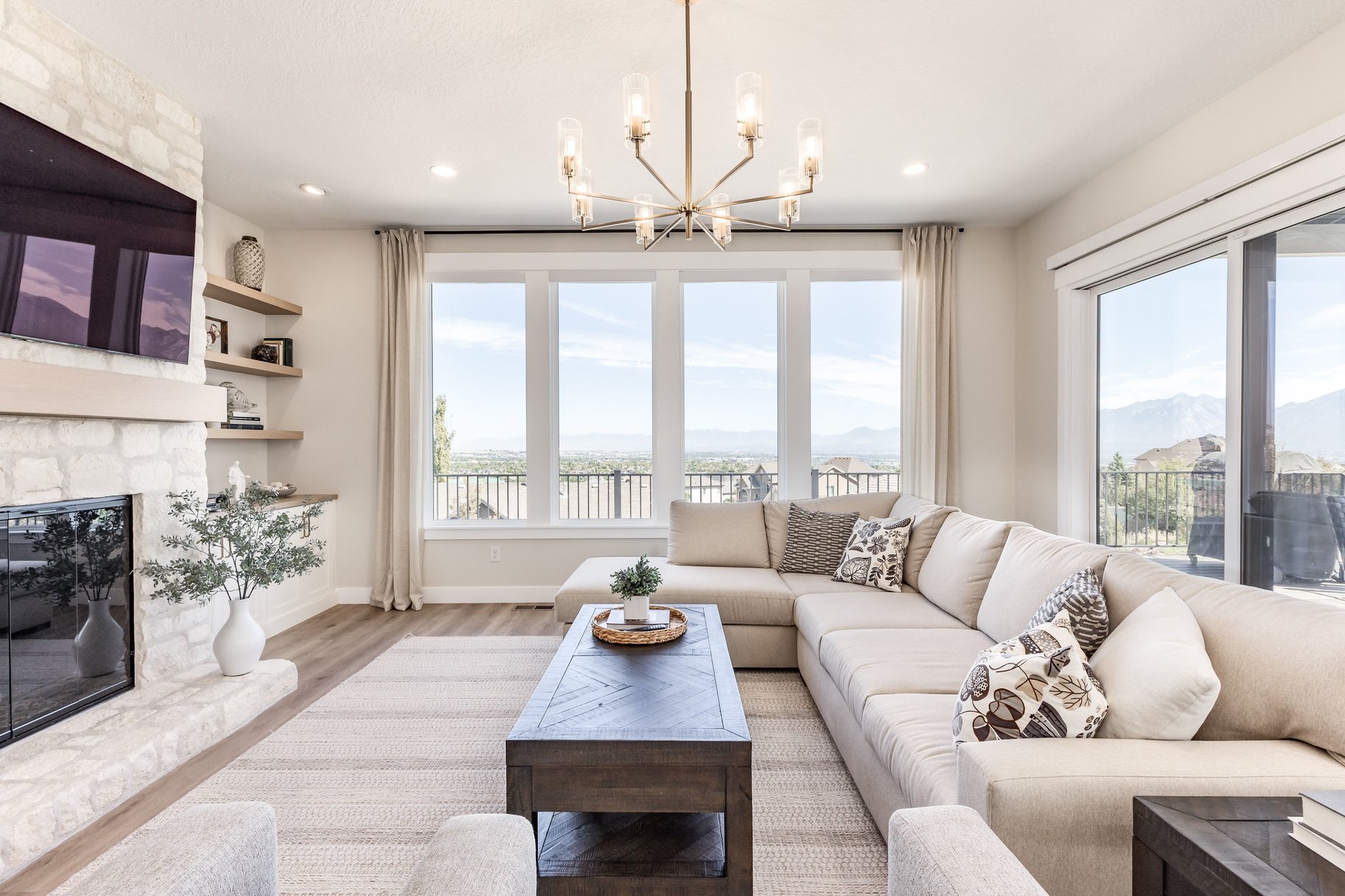 where  exceptional design meets elevated living - 物件實景