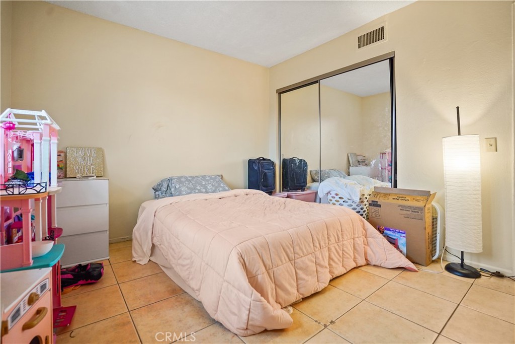 West Hills, California, 91307, United States, ,Residential,For Sale,1999055