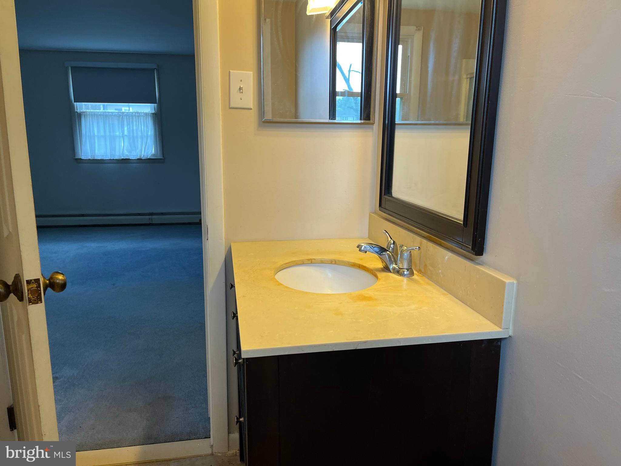 Southampton, Pennsylvania, 18966, United States, 4 Bedrooms Bedrooms, ,Residential,For Sale,1990215