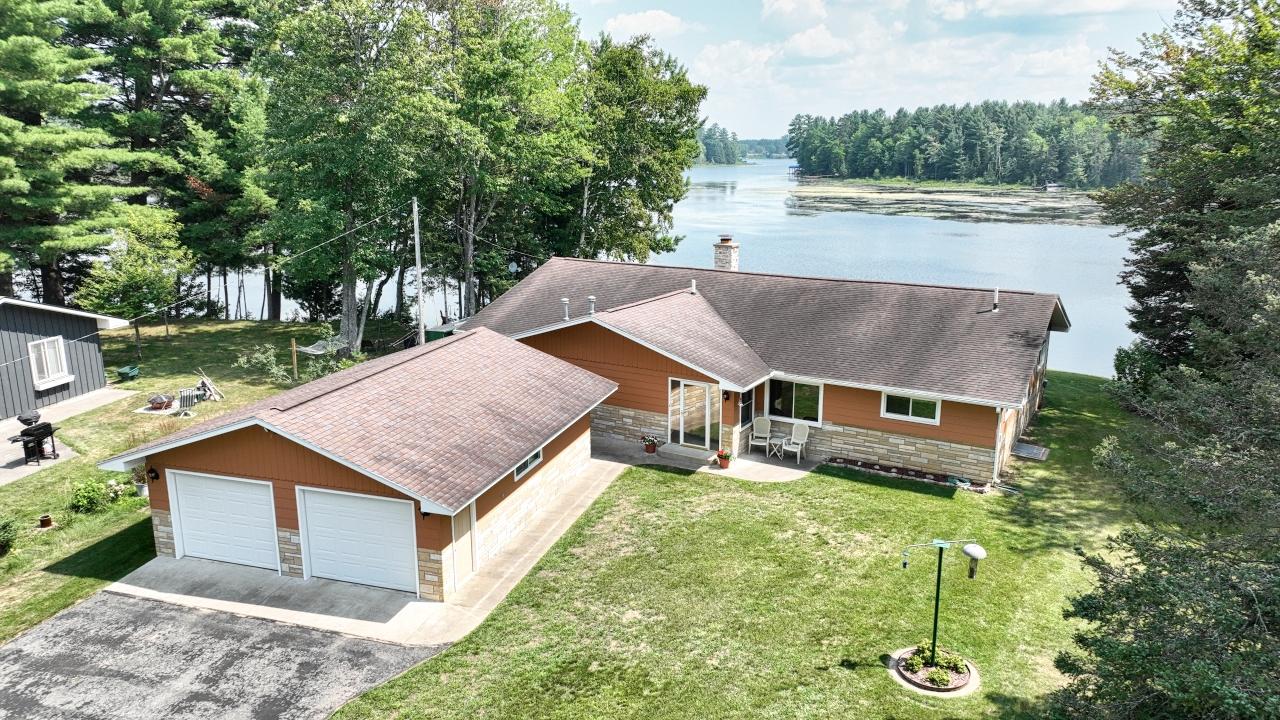 Eagle River, Wisconsin, 54521, United States, 3 Bedrooms Bedrooms, ,2 BathroomsBathrooms,Residential,For Sale,1915623
