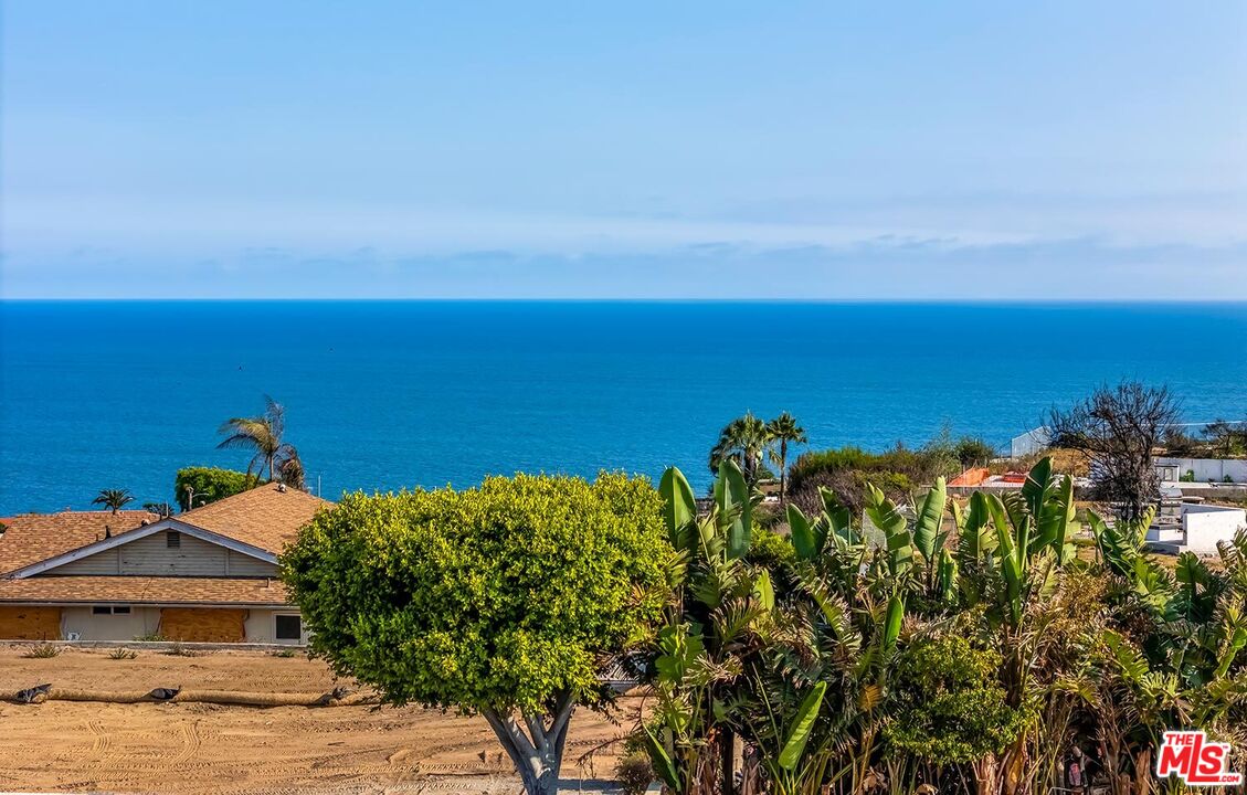 Malibu, California, 90265, United States, ,Land,For Sale,1901165