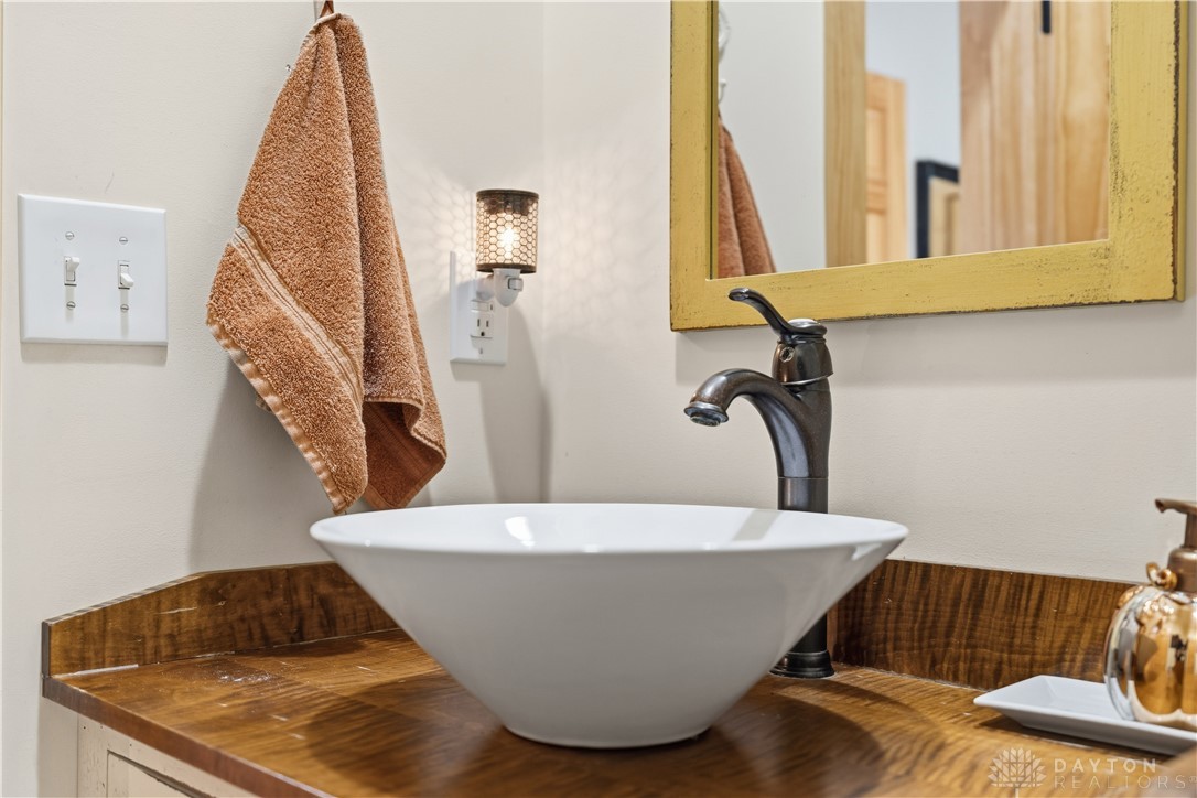 Adams Twp, Ohio, 45177, United States, 6 Bedrooms Bedrooms, ,4 BathroomsBathrooms,Residential,For Sale,1989294