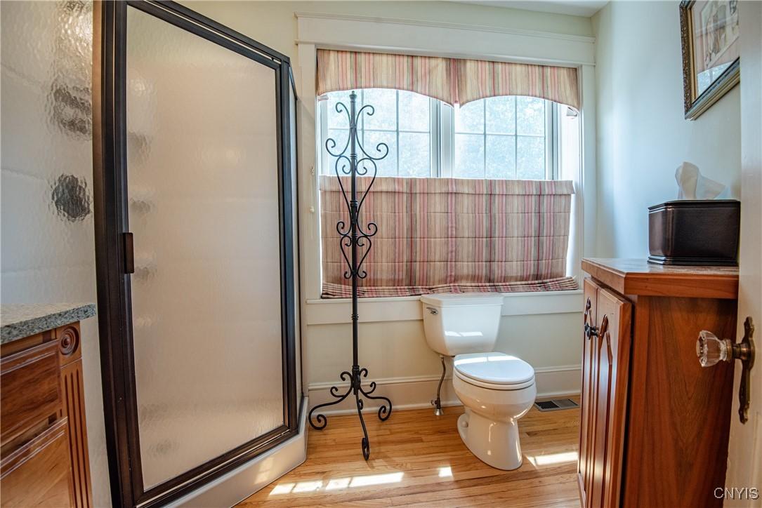 Rome, New York, 13440, United States, 4 Bedrooms Bedrooms, ,4 BathroomsBathrooms,Residential,For Sale,1906800