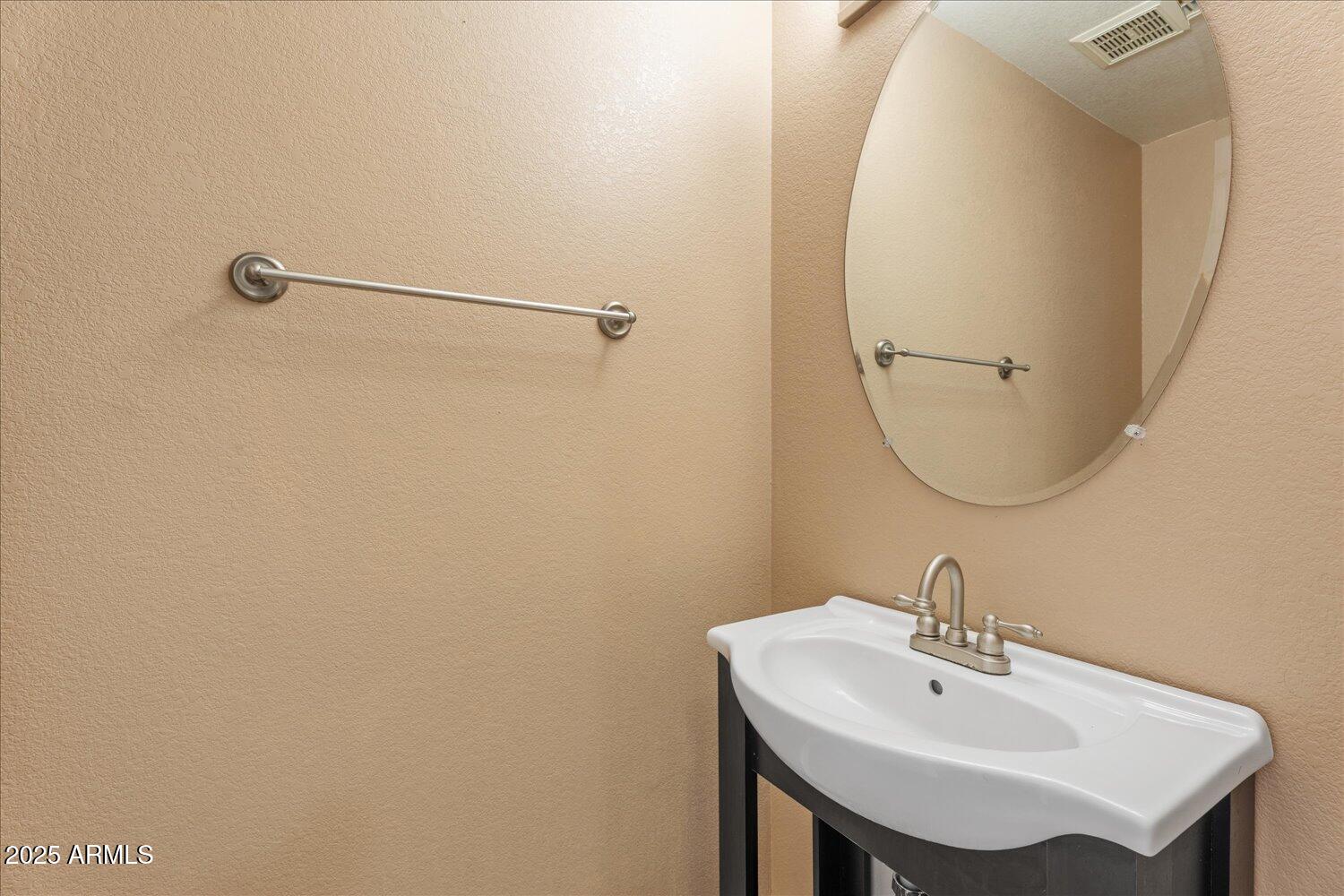 Chandler, Arizona, 85225, United States, 3 Bedrooms Bedrooms, ,Residential,For Sale,1796657