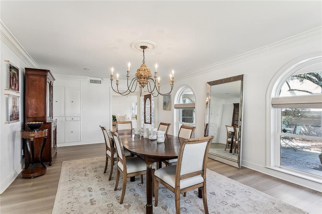 Metairie, Louisiana, 70006, United States, 3 Bedrooms Bedrooms, ,3 BathroomsBathrooms,Residential,For Sale,1793323