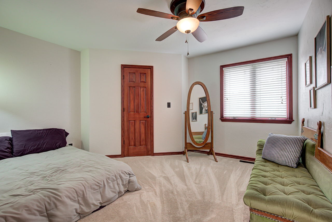 Enid, Oklahoma, 73703, United States, 4 Bedrooms Bedrooms, ,3 BathroomsBathrooms,Residential,For Sale,1810033