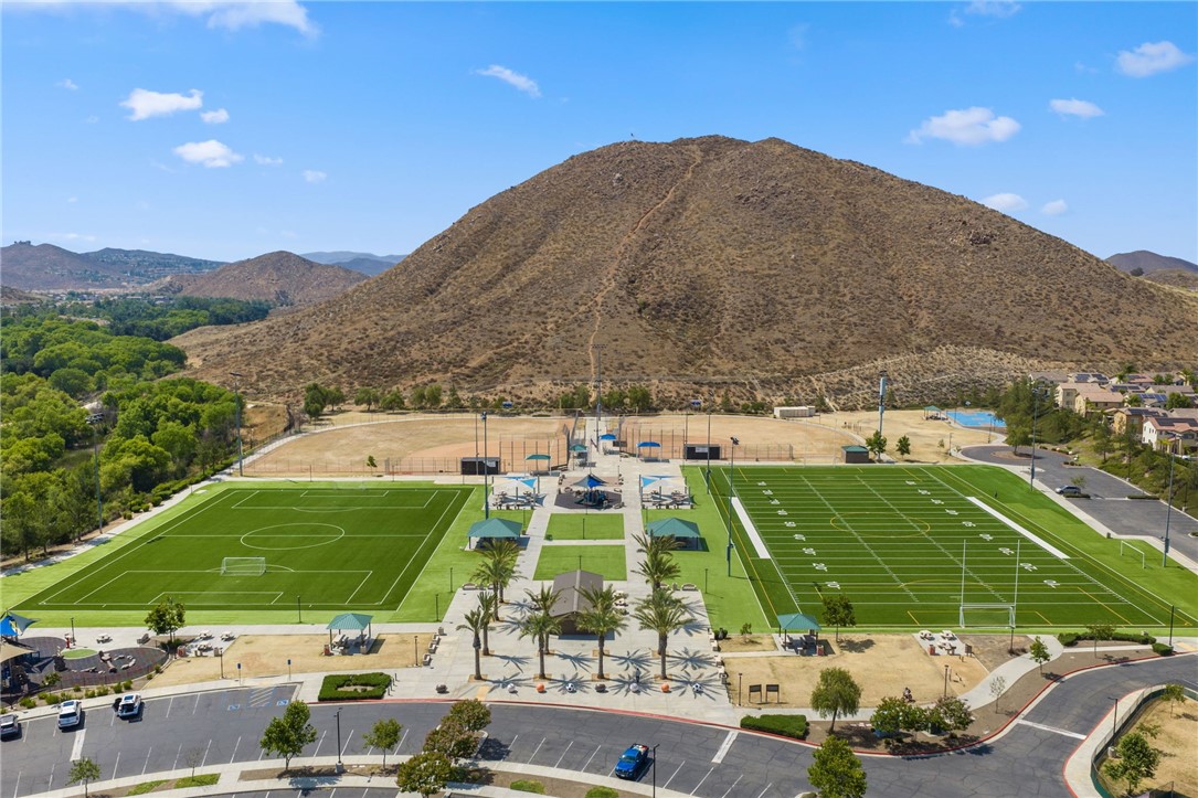 Lake Elsinore, California, 92532, United States, 3 Bedrooms Bedrooms, ,3 BathroomsBathrooms,Residential,For Sale,2049094