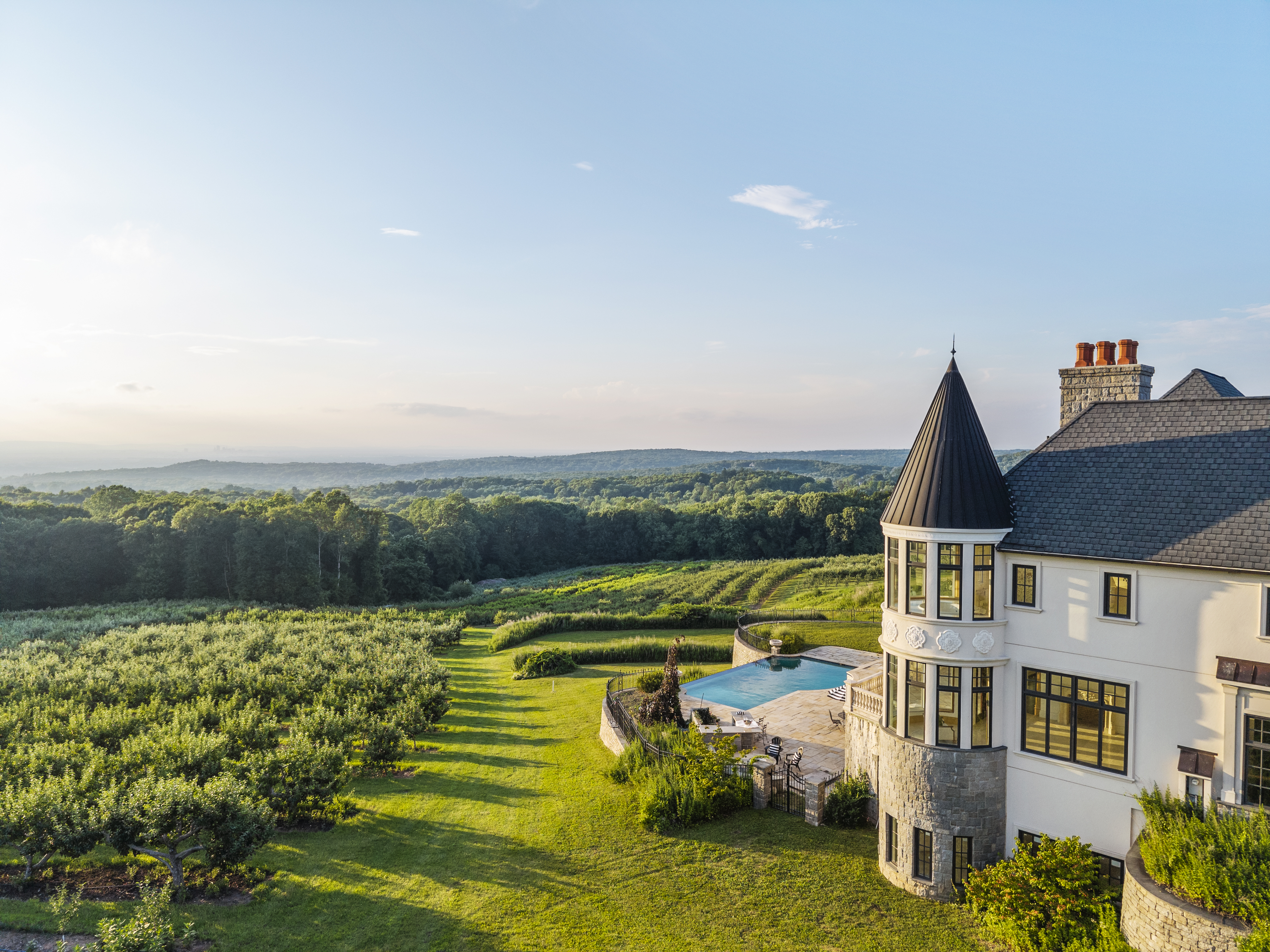  105 Crystal Ridge Road - 物件實景