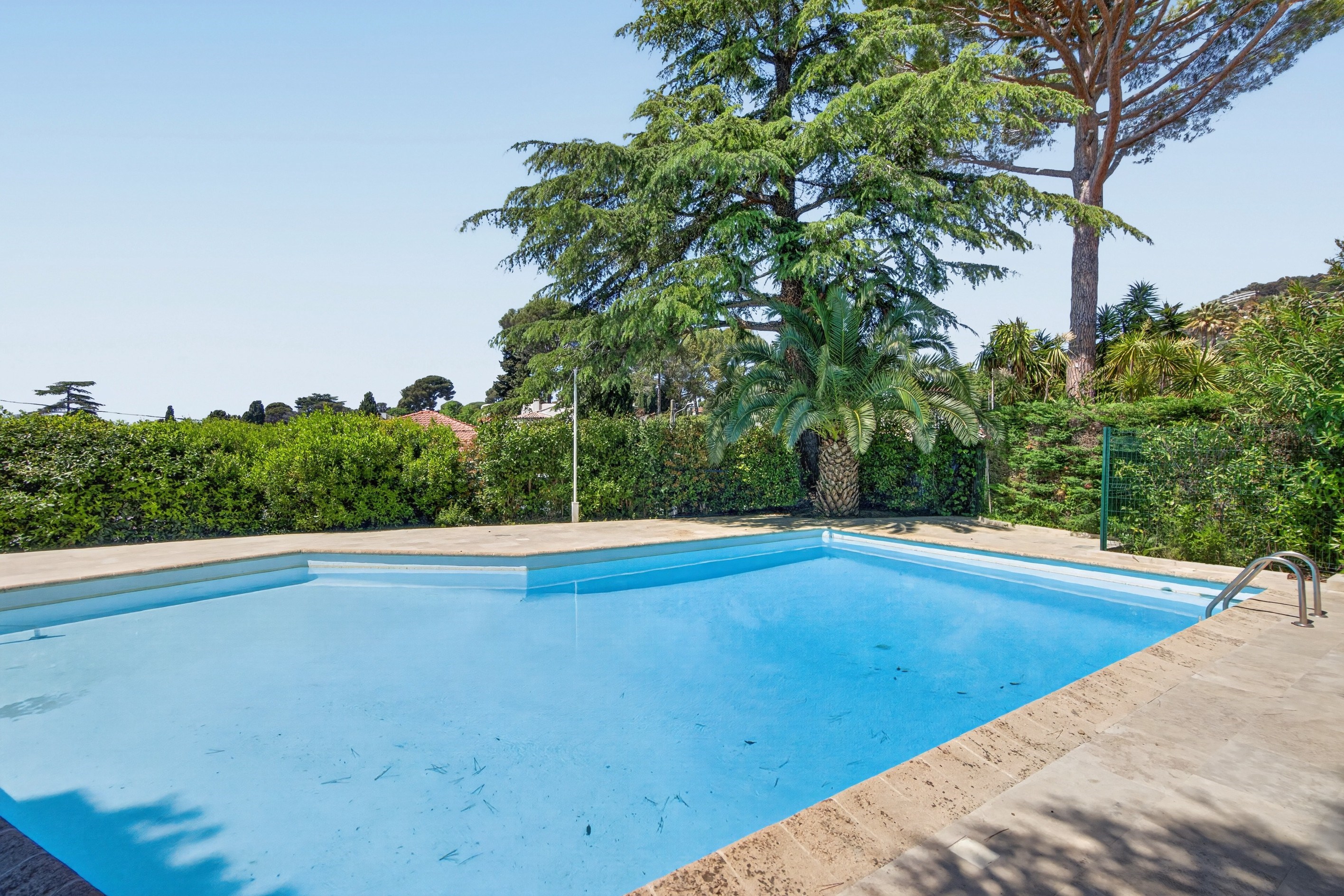  La Californie - Co-exclusive Apartment with rooftop terrace and open nature vie… - 物件實景