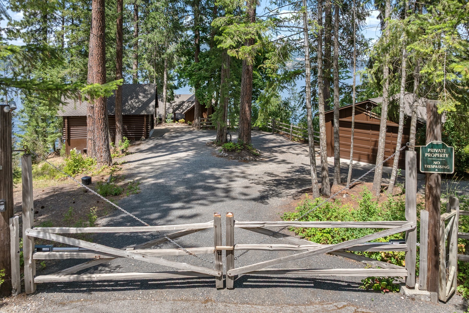  Captivating Upscale Log Lakefront Retreat - 物件實景