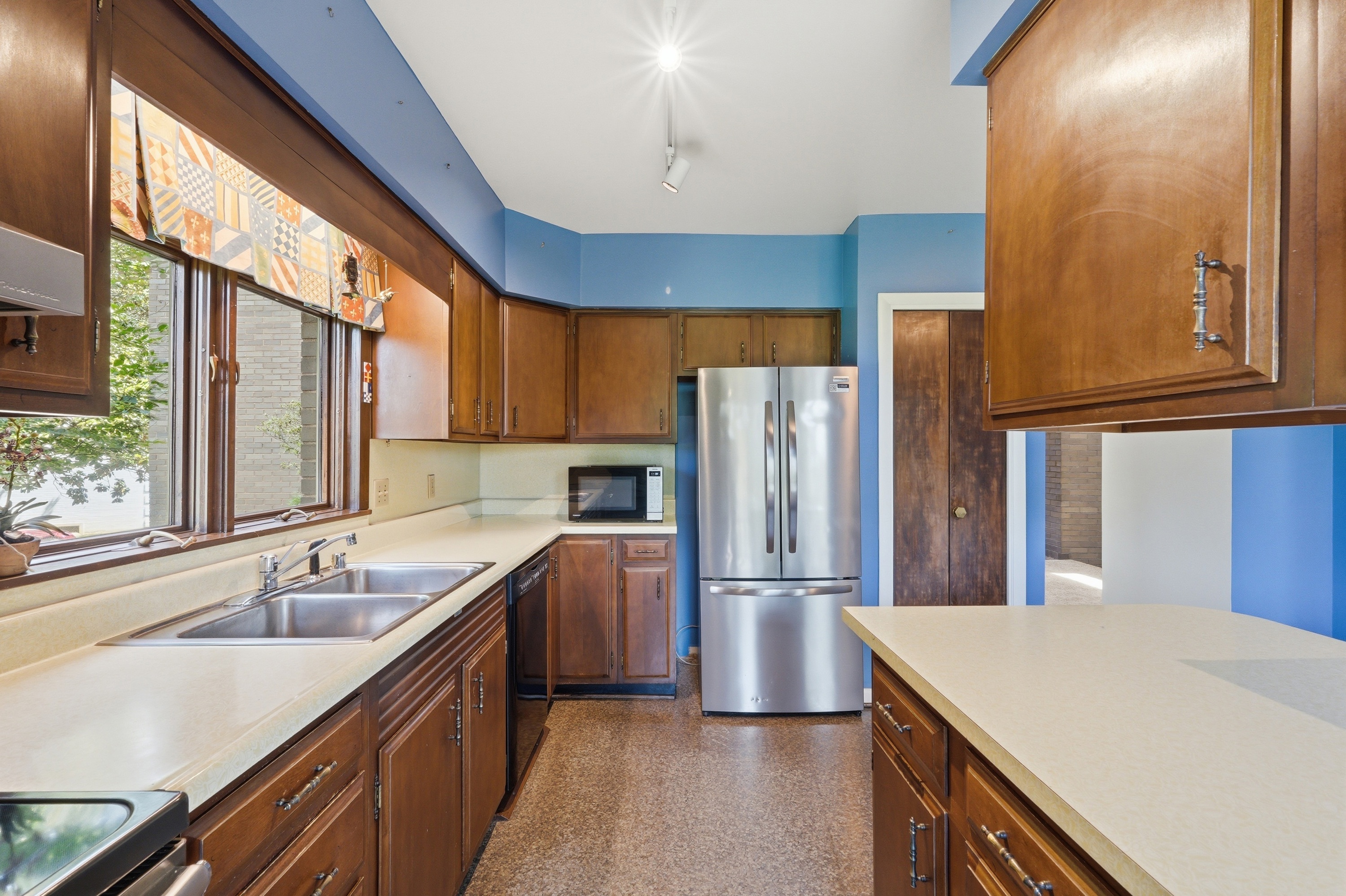  1500 Sylvan Court, Louisville, KY 40205 - 物件實景