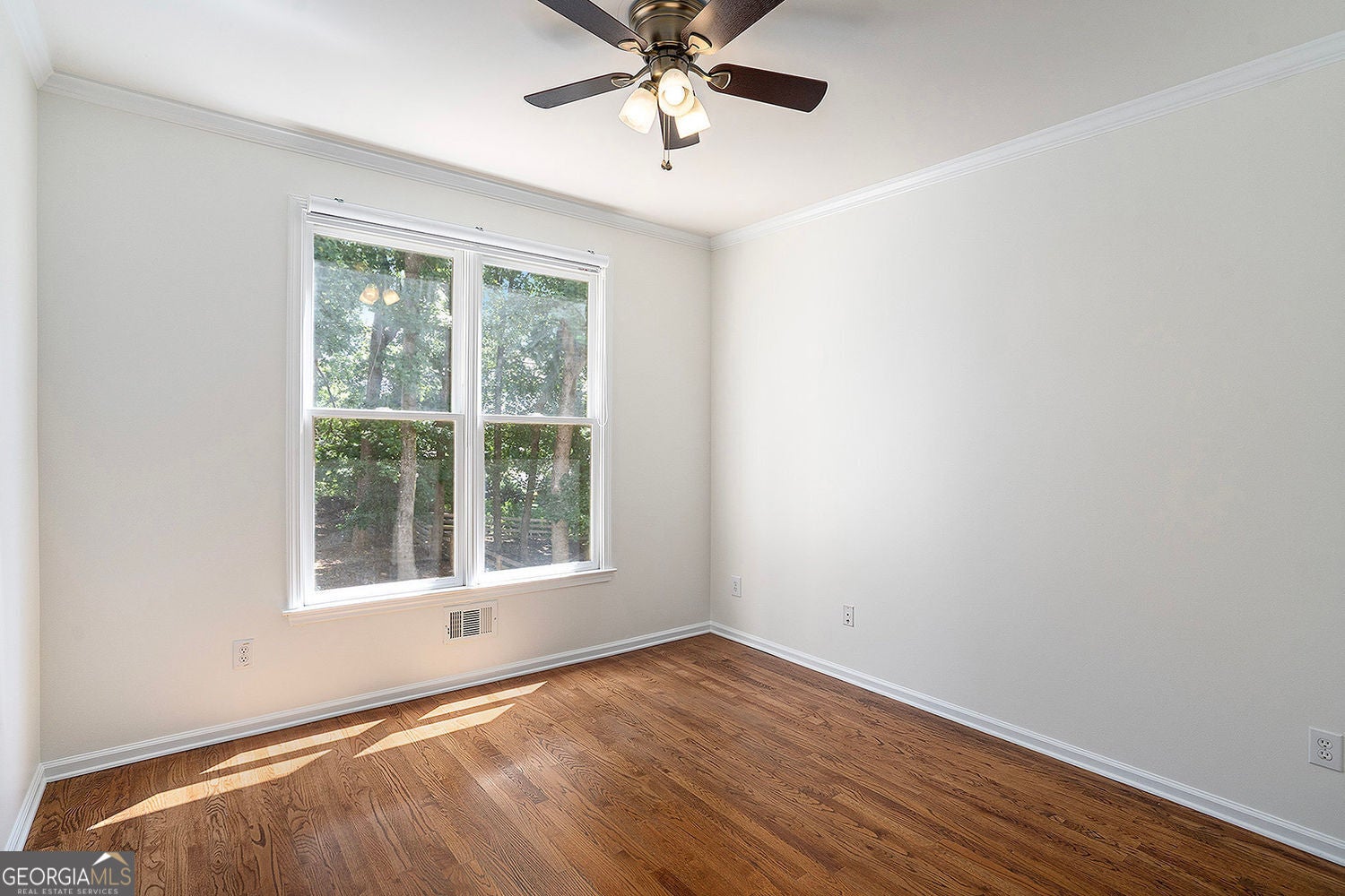 Canton, Georgia, 30115, United States, 5 Bedrooms Bedrooms, ,4 BathroomsBathrooms,Residential,For Sale,1858929