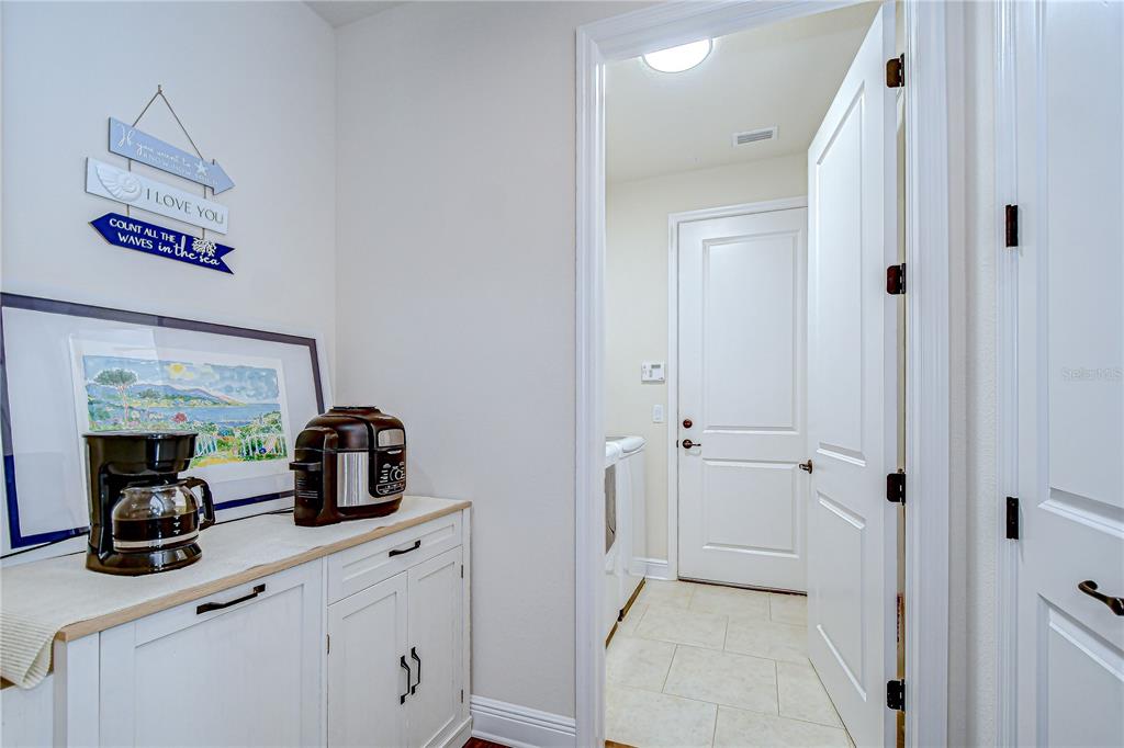 Tampa, Florida, 33625, United States, 3 Bedrooms Bedrooms, ,2 BathroomsBathrooms,Residential,For Sale,1989195