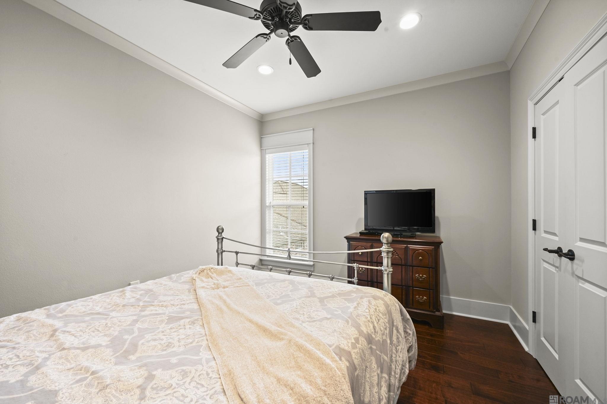 Baton Rouge, Louisiana, 70810, United States, 4 Bedrooms Bedrooms, ,4 BathroomsBathrooms,Residential,For Sale,2005537