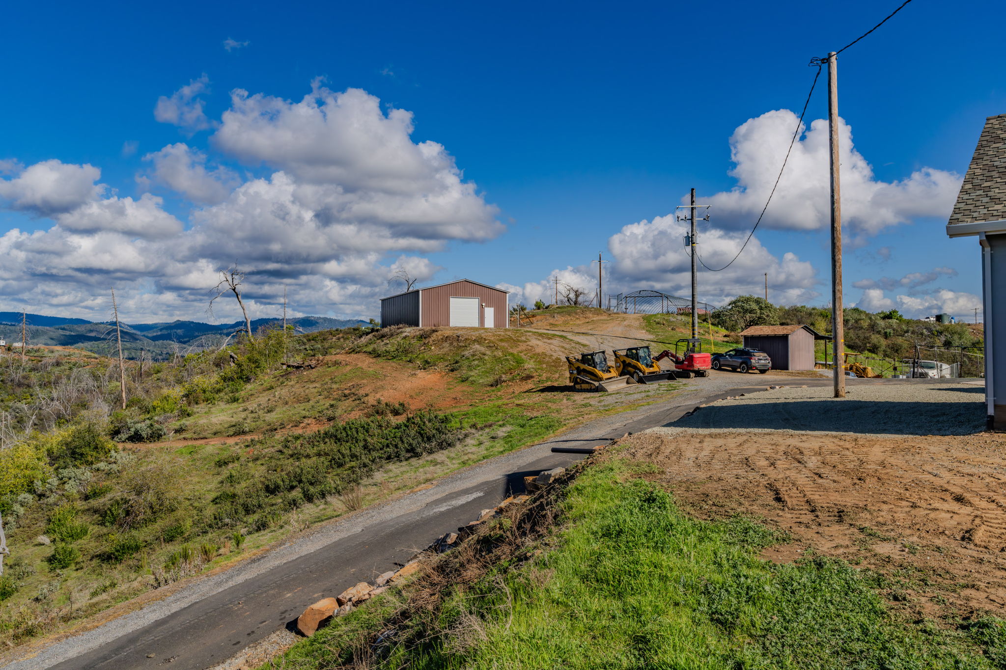  9515 Ham Luddy Road, Mountain Ranch, CA 95246 - 物件實景