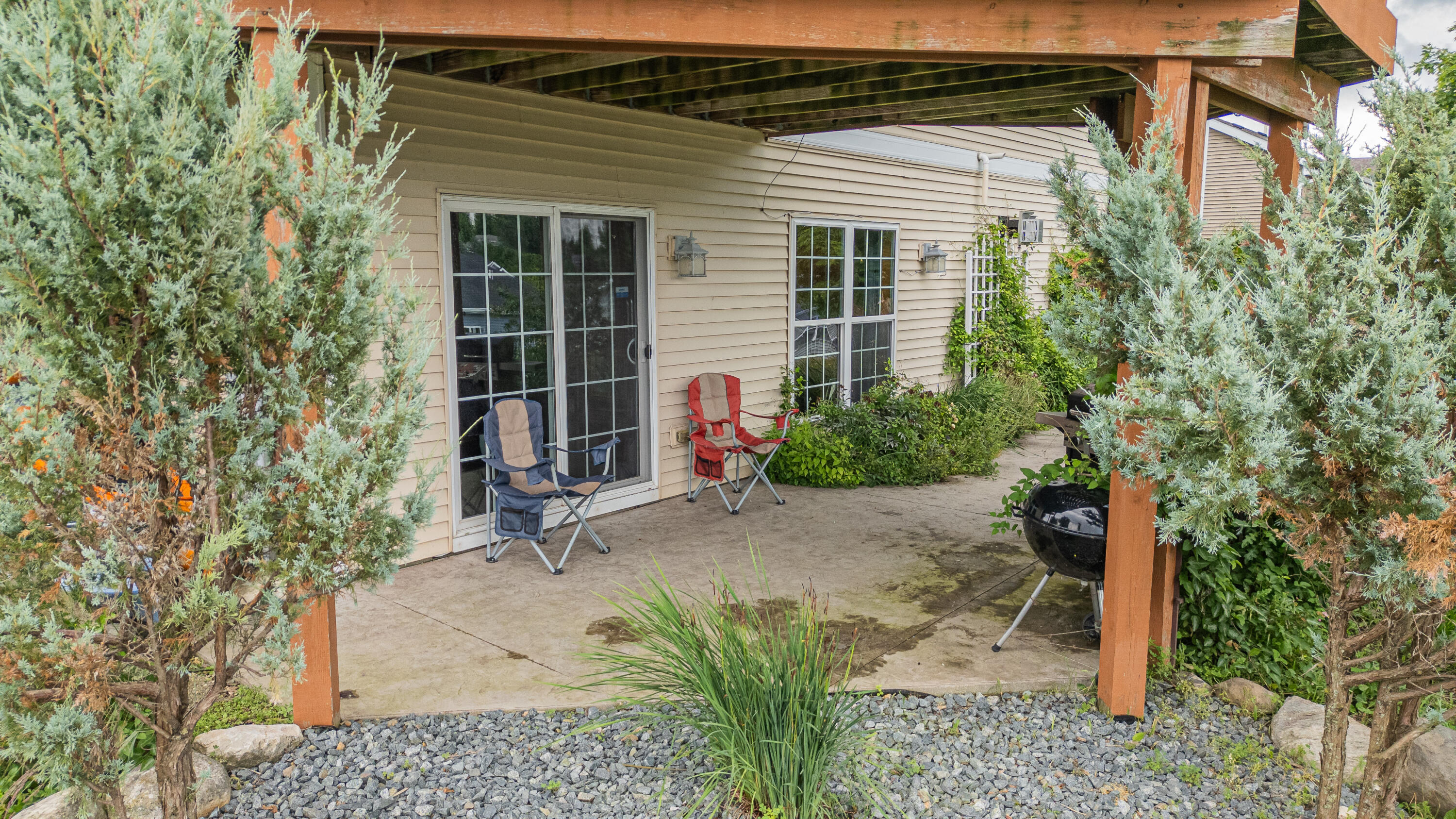 Theresa, Wisconsin, 53091, United States, 4 Bedrooms Bedrooms, ,4 BathroomsBathrooms,Residential,For Sale,1927887