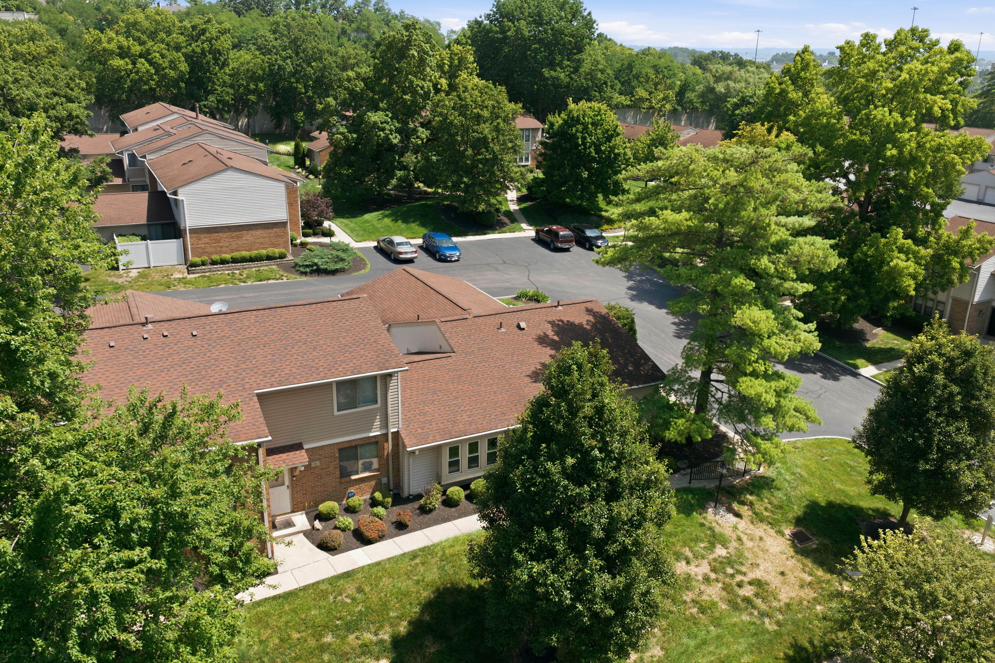  2 Boxwood Court, Cincinnati, OH 45246 - 物件實景