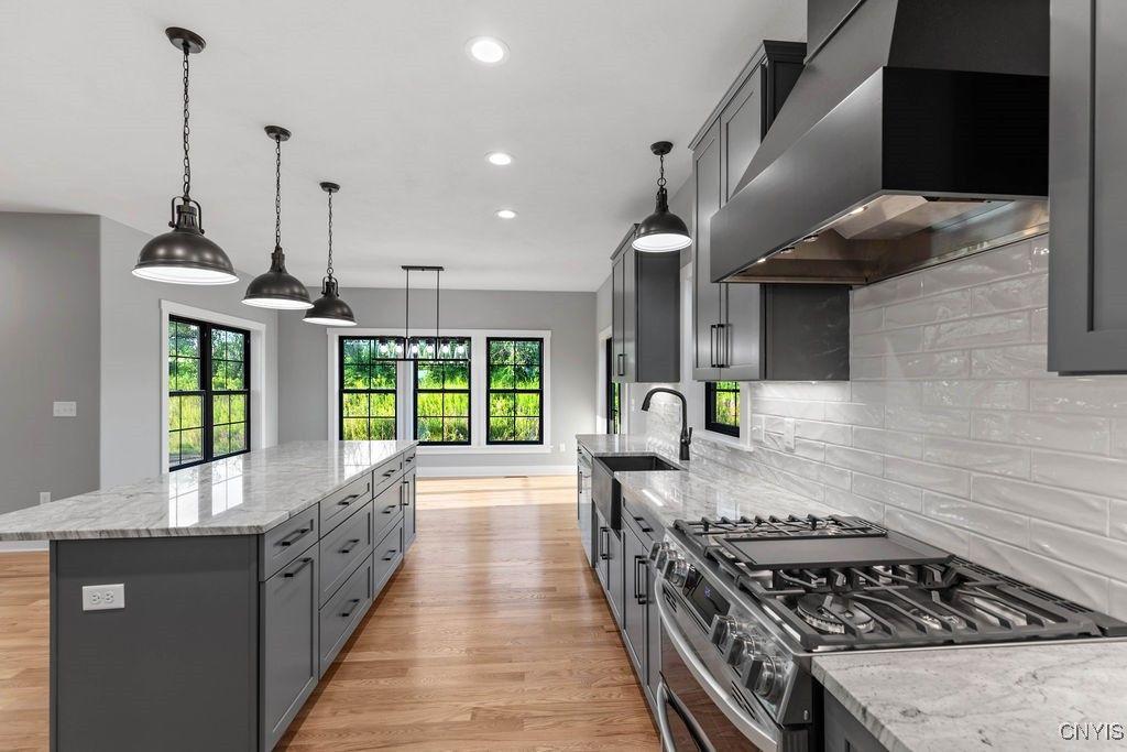 Syracuse, New York, 13215, United States, 3 Bedrooms Bedrooms, ,3 BathroomsBathrooms,Residential,For Sale,1778206